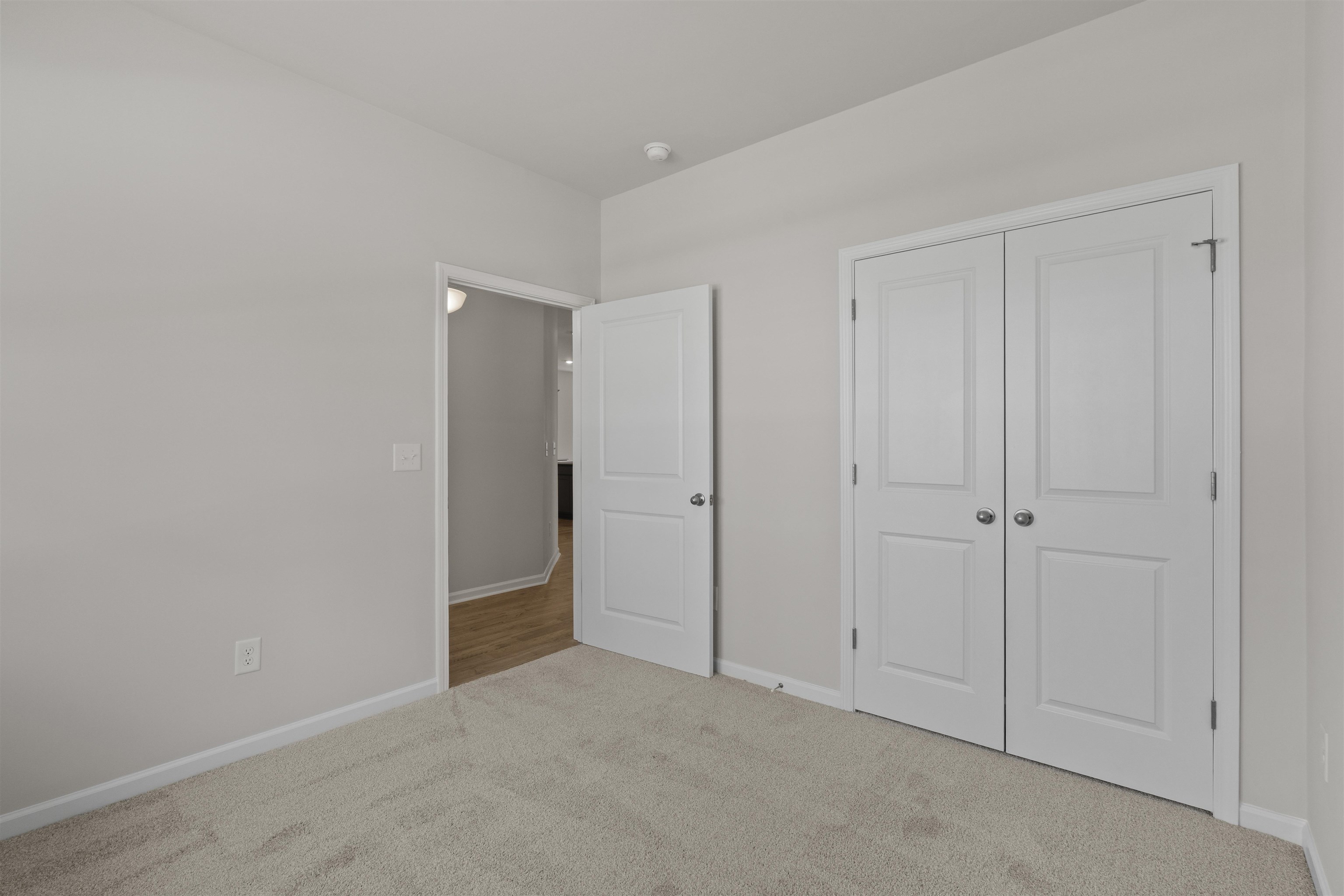 3005 Spain Ln. Property Photo 31