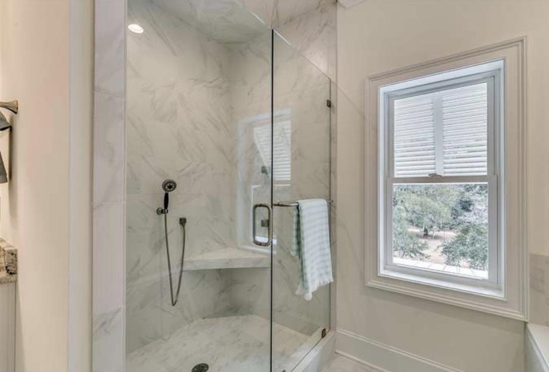 11 Flaggpoint Ln. Property Photo 14