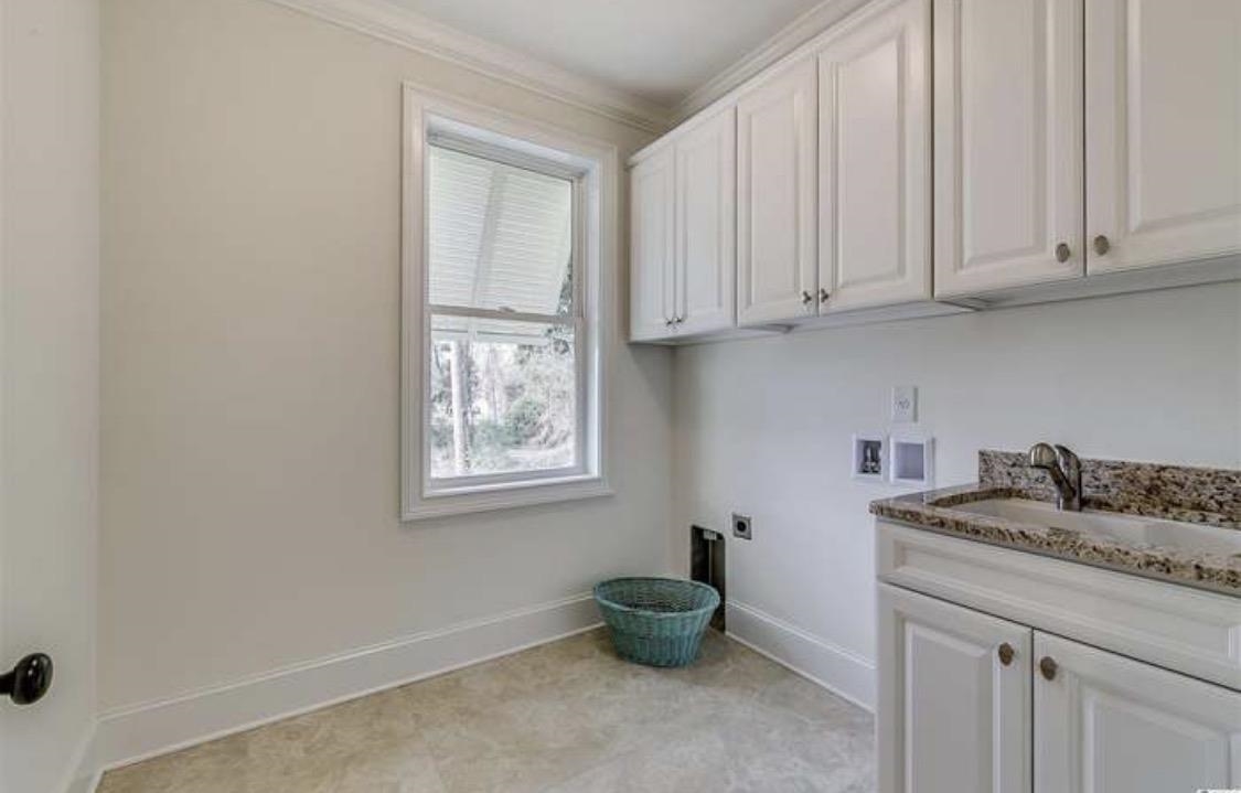 11 Flaggpoint Ln. Property Photo 16