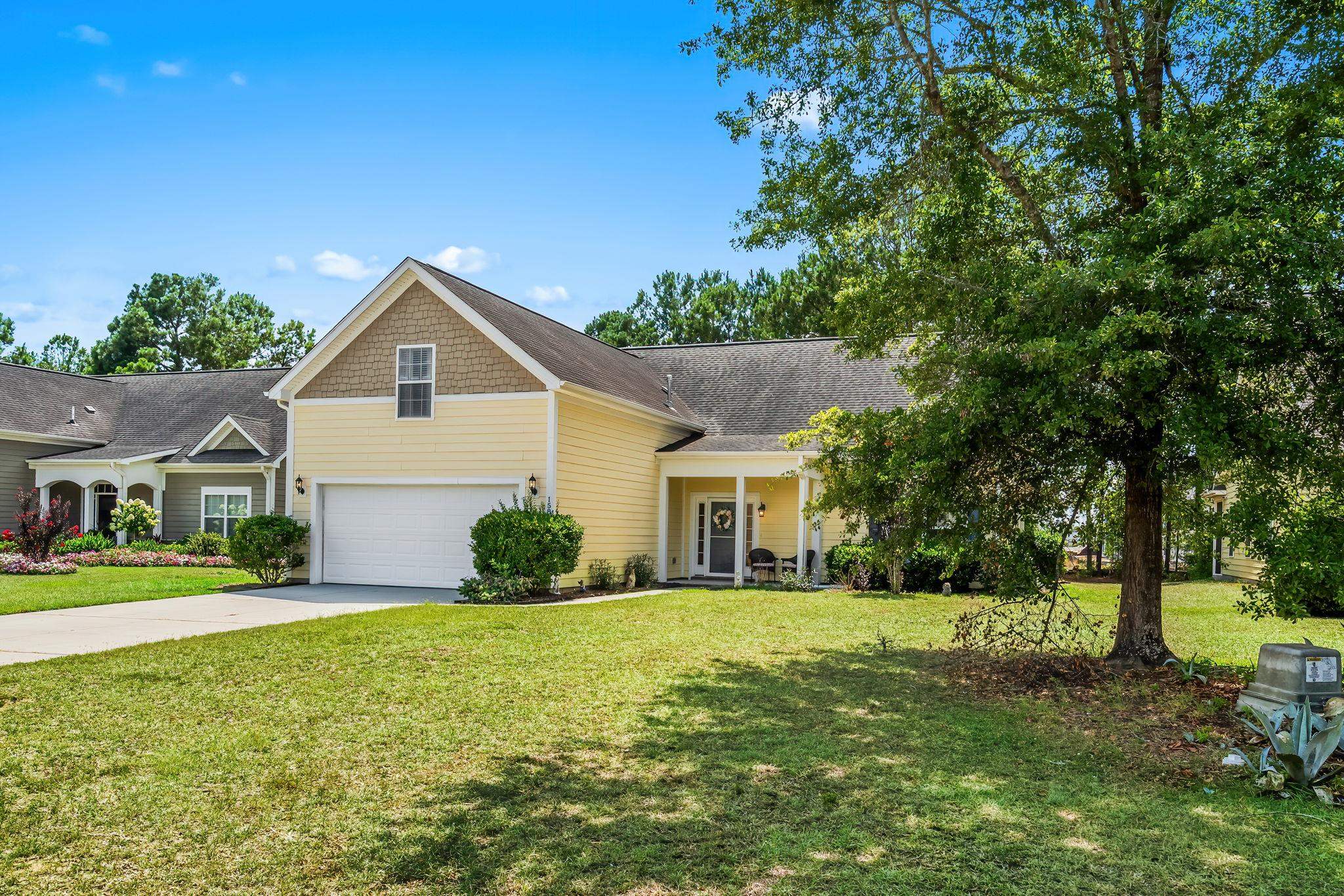 158 Shady Arbor Loop Property Photo 3