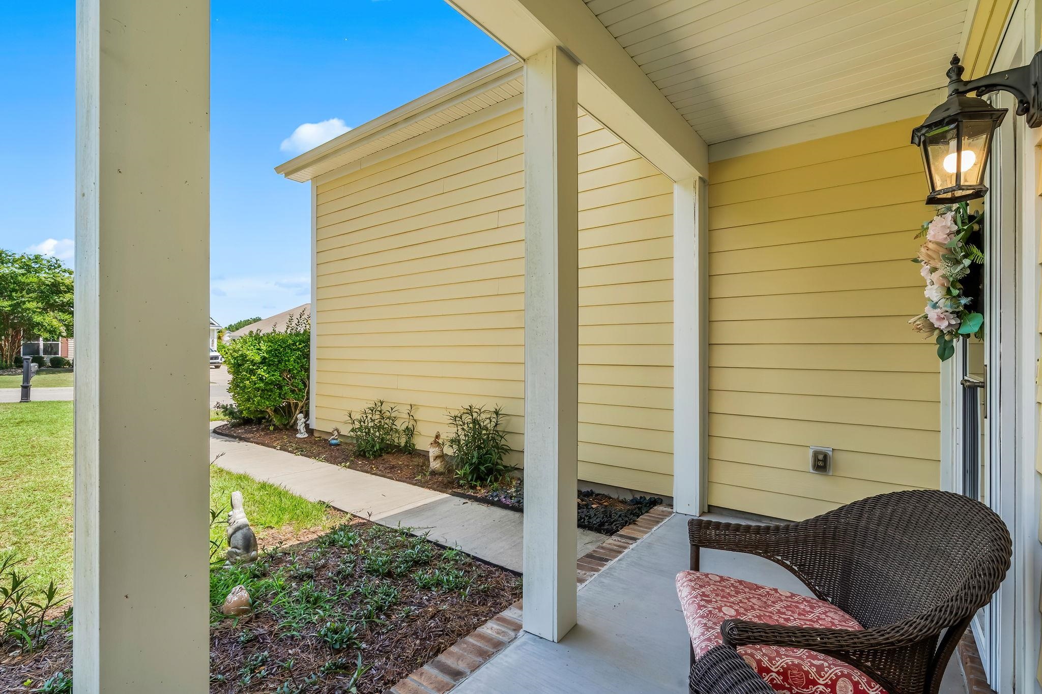 158 Shady Arbor Loop Property Photo 4