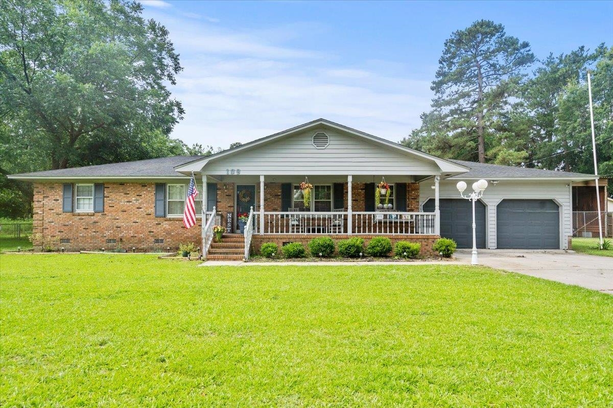 109 Oakdale Ct. Property Photo 1