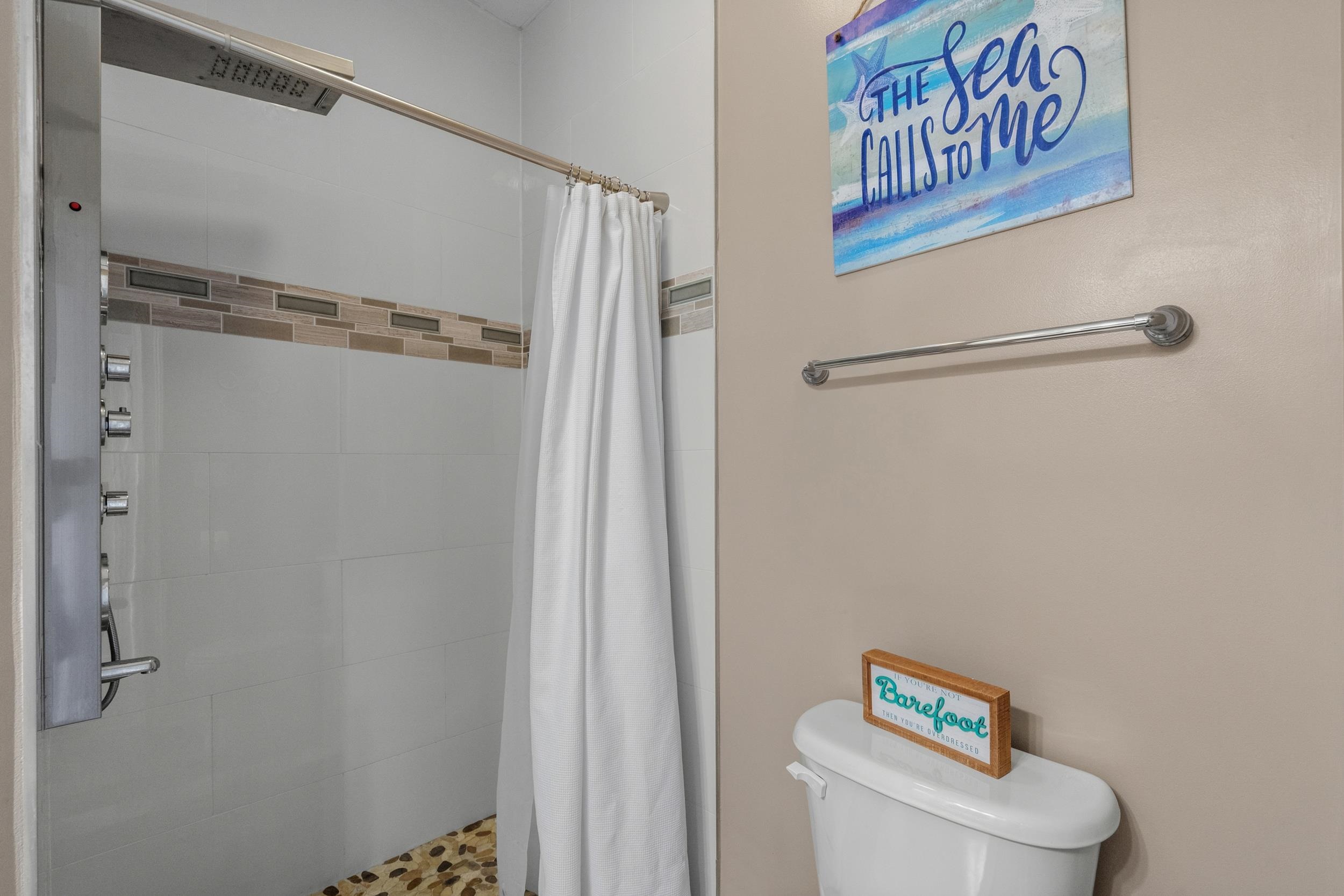 2302 Pointe Marsh Ln. Property Photo 42