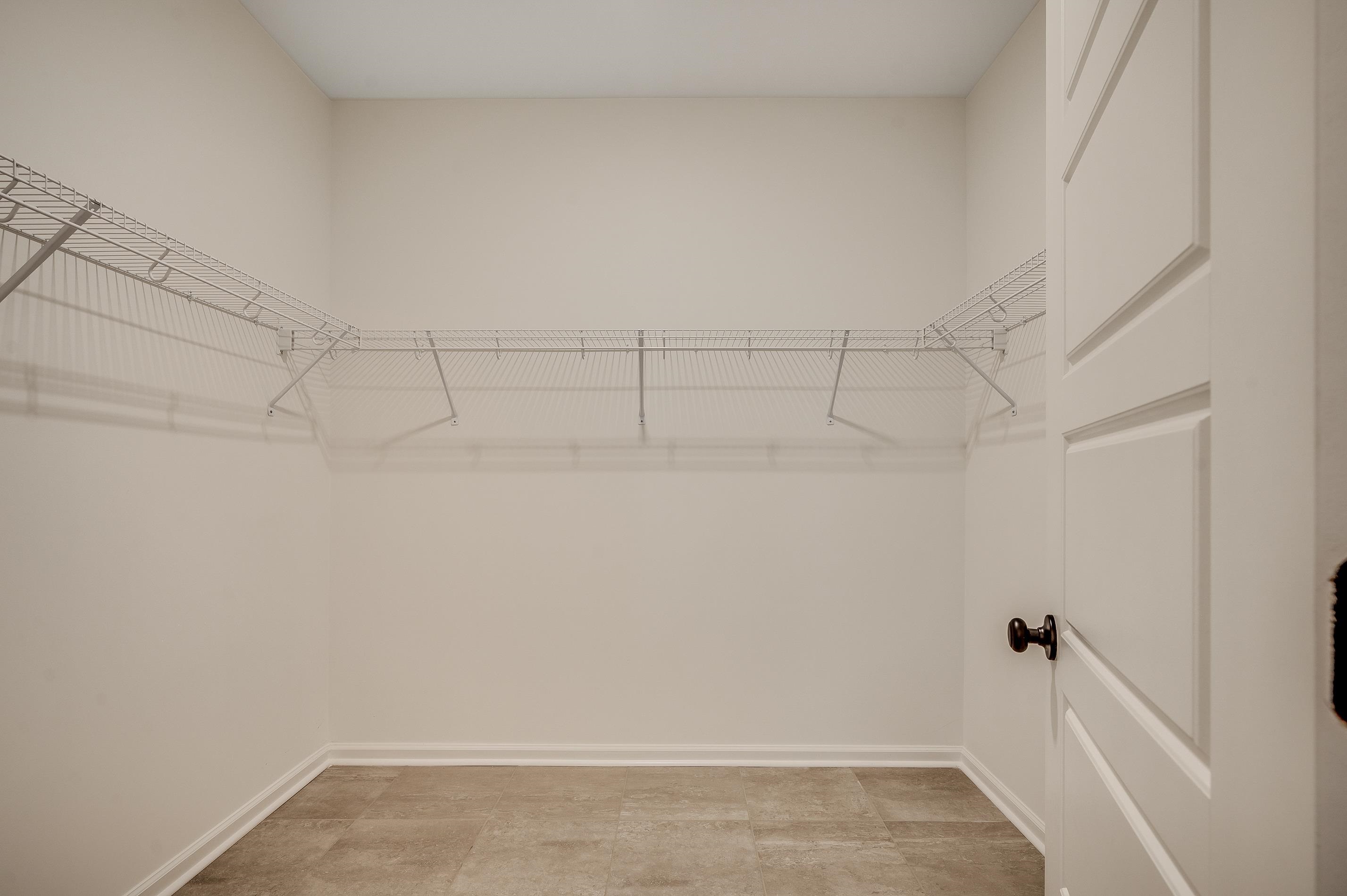 3053 Claredon St Property Photo 14