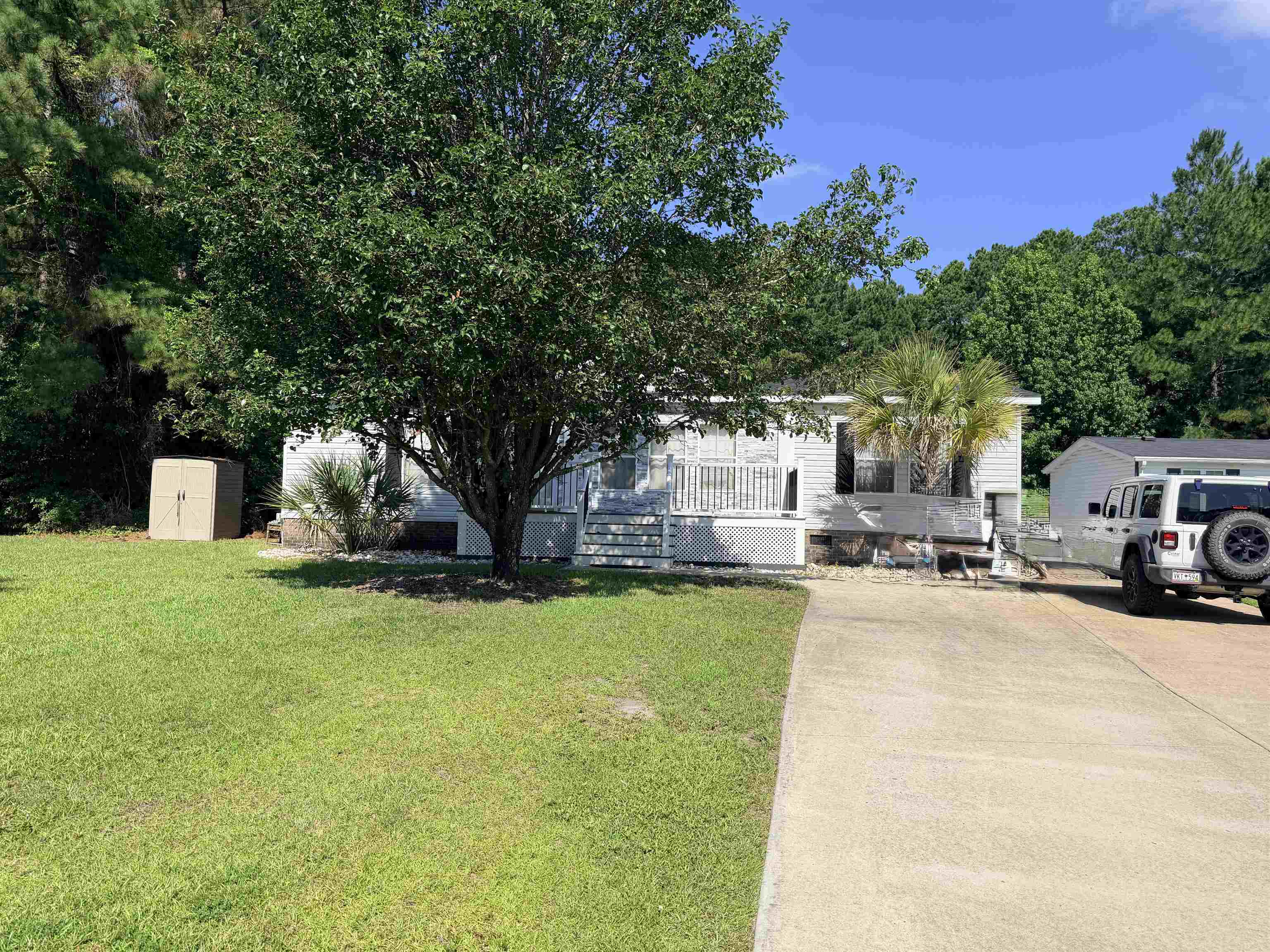 3247 Red Bird Ln. Property Photo 2