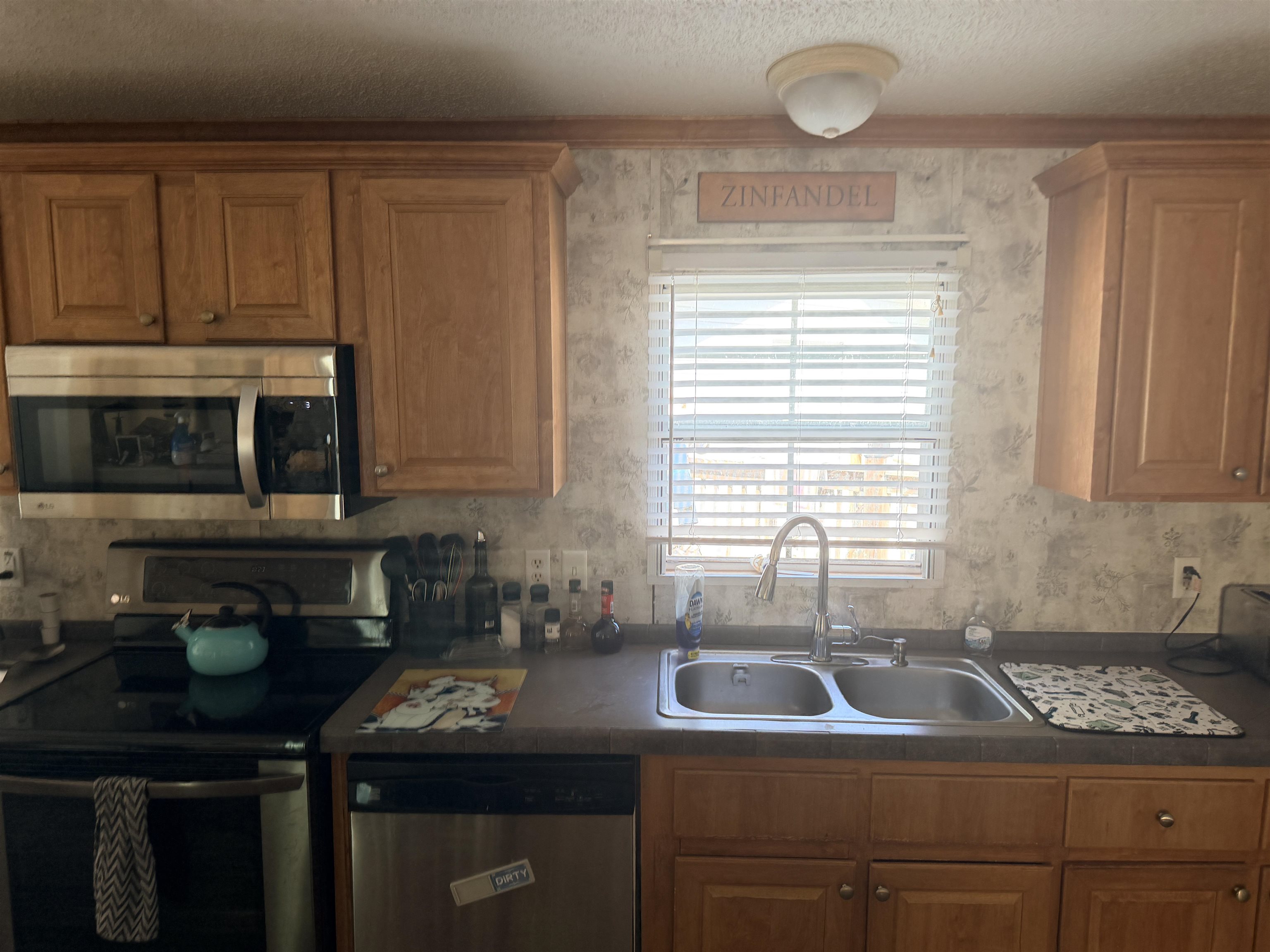 3247 Red Bird Ln. Property Photo 11