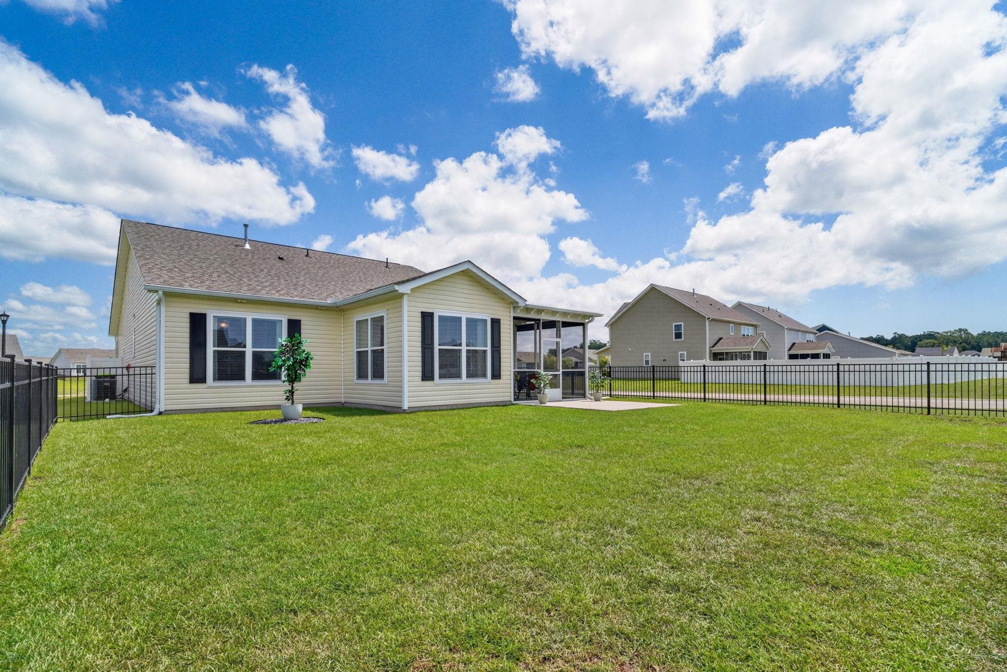 1346 Tessera Way Property Photo 7
