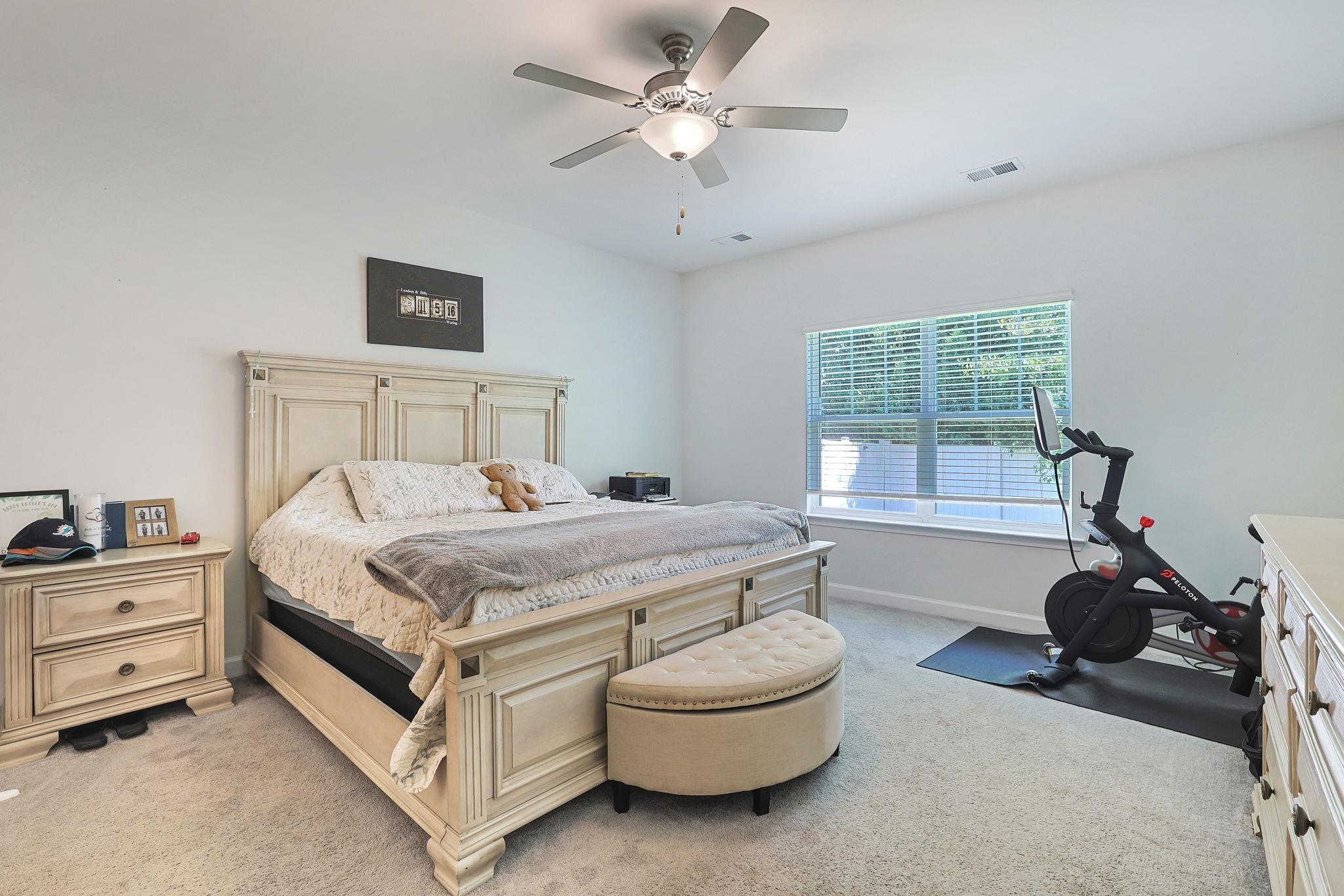 568 Canborough Lane Property Photo 15