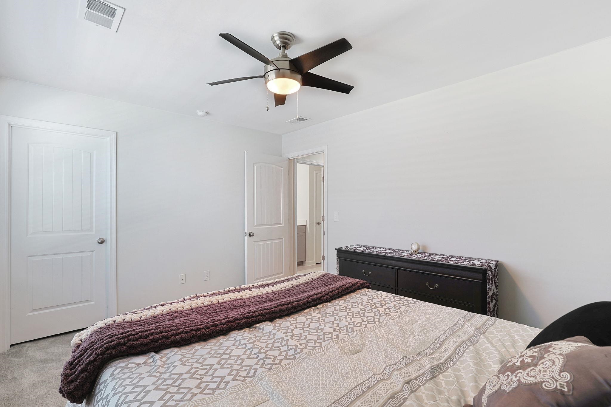 568 Canborough Lane Property Photo 24