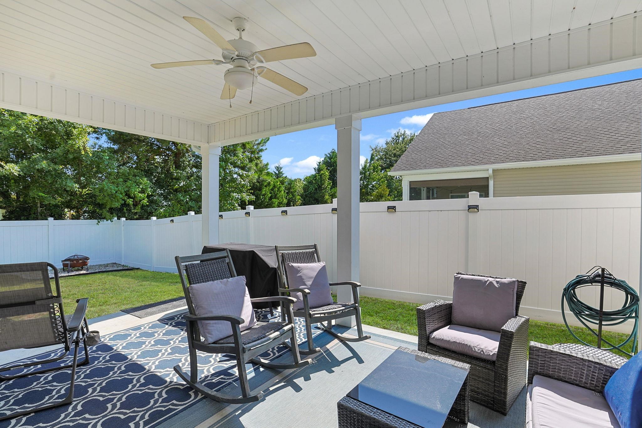 568 Canborough Lane Property Photo 31