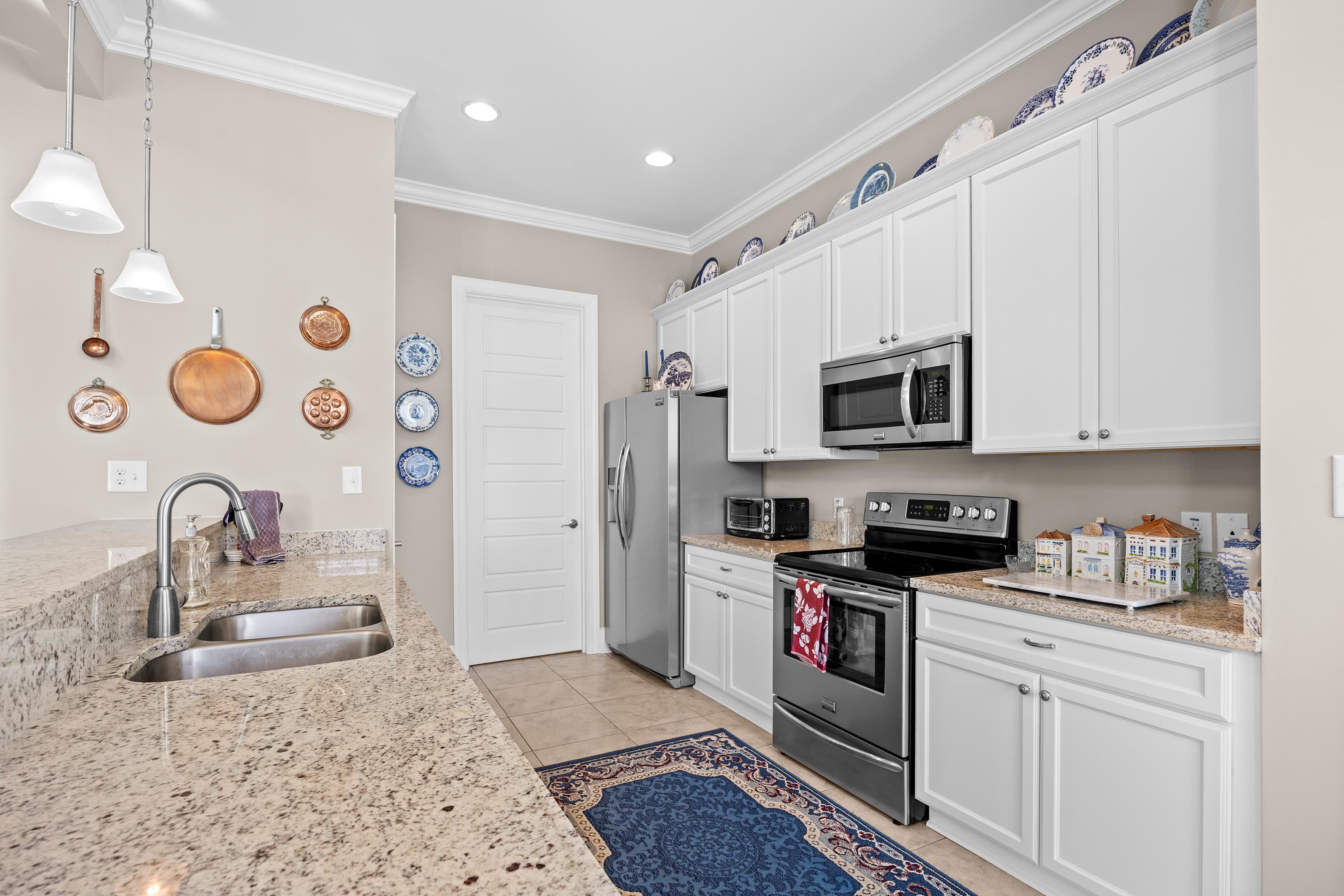 412 Pine Ave. Property Photo 15