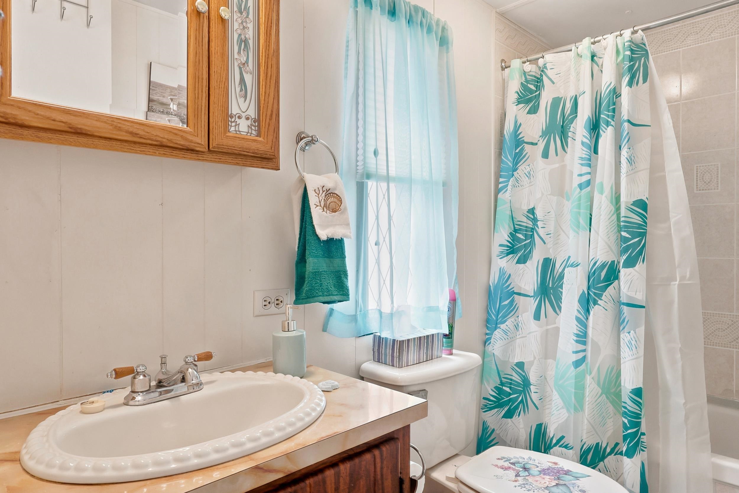 1420 Circle Dr. Property Photo 17
