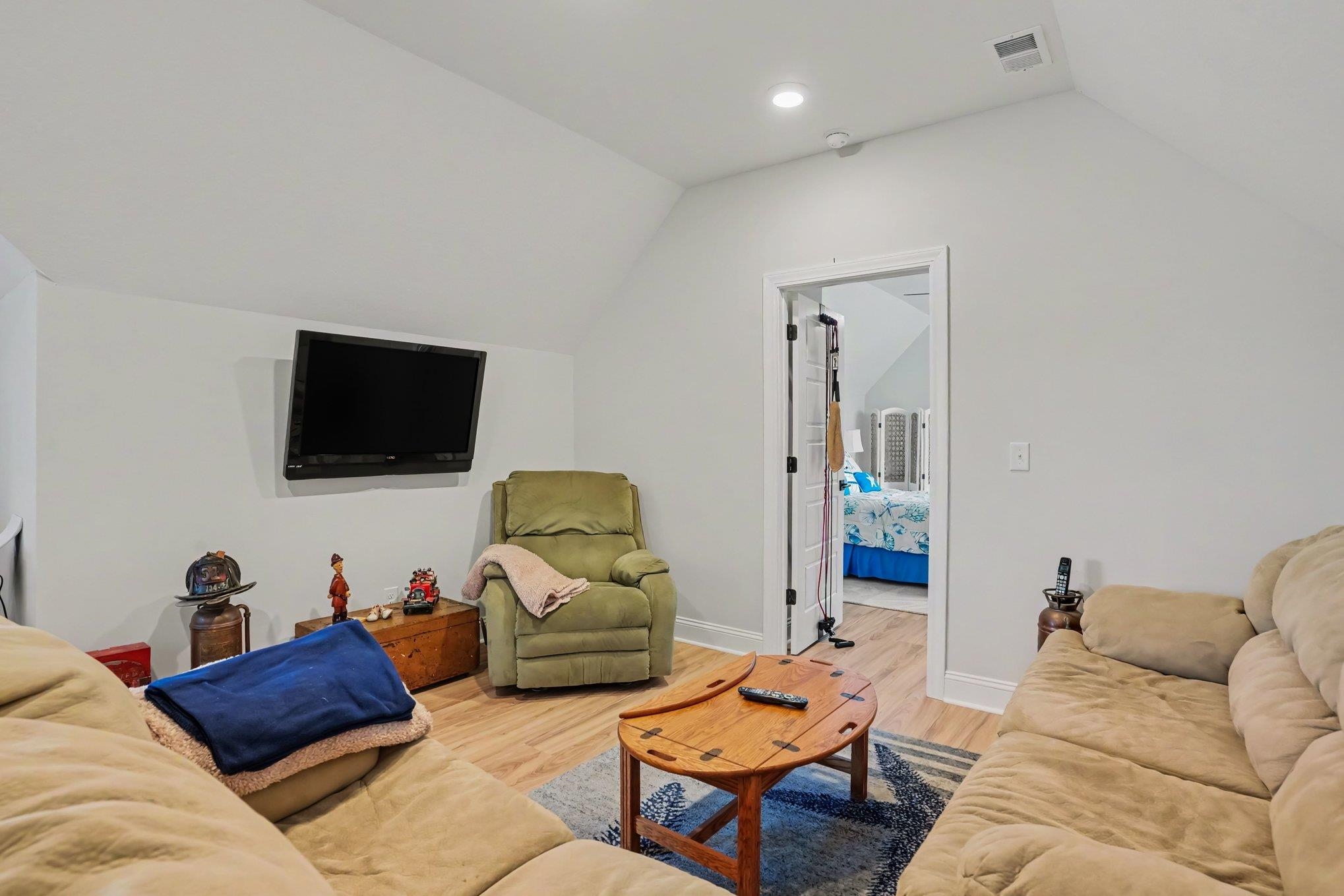 1004 Whooping Crane Dr. Property Photo 34