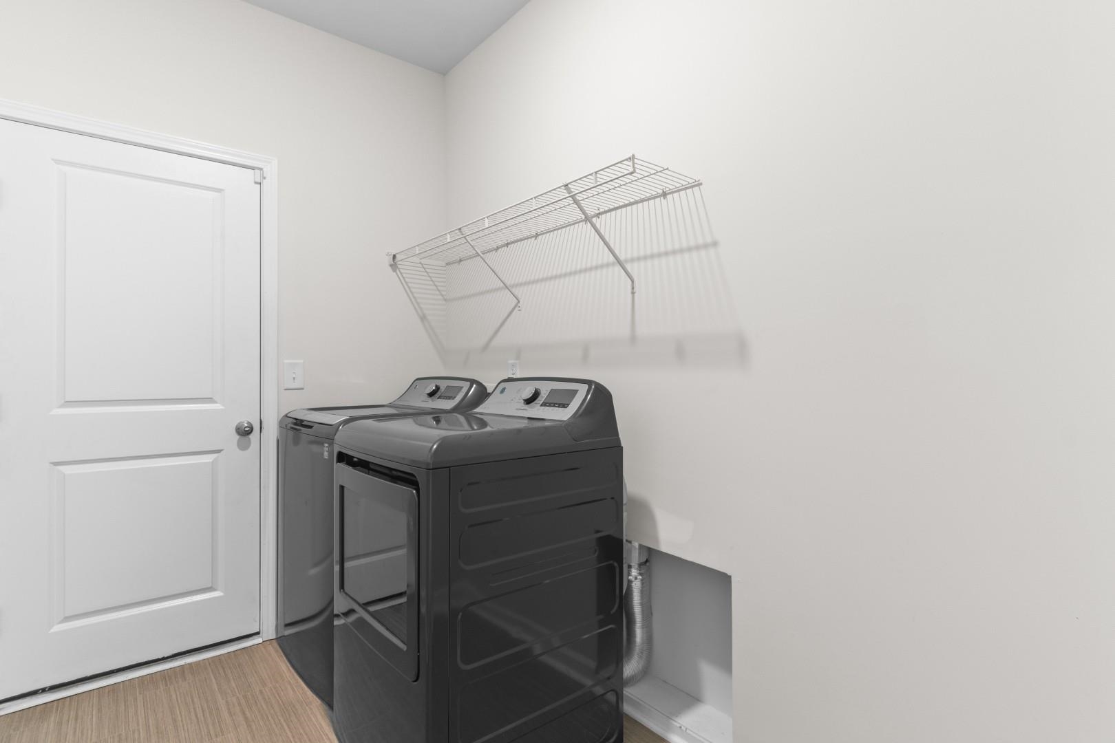 157 Cypress Tree Loop Property Photo 22