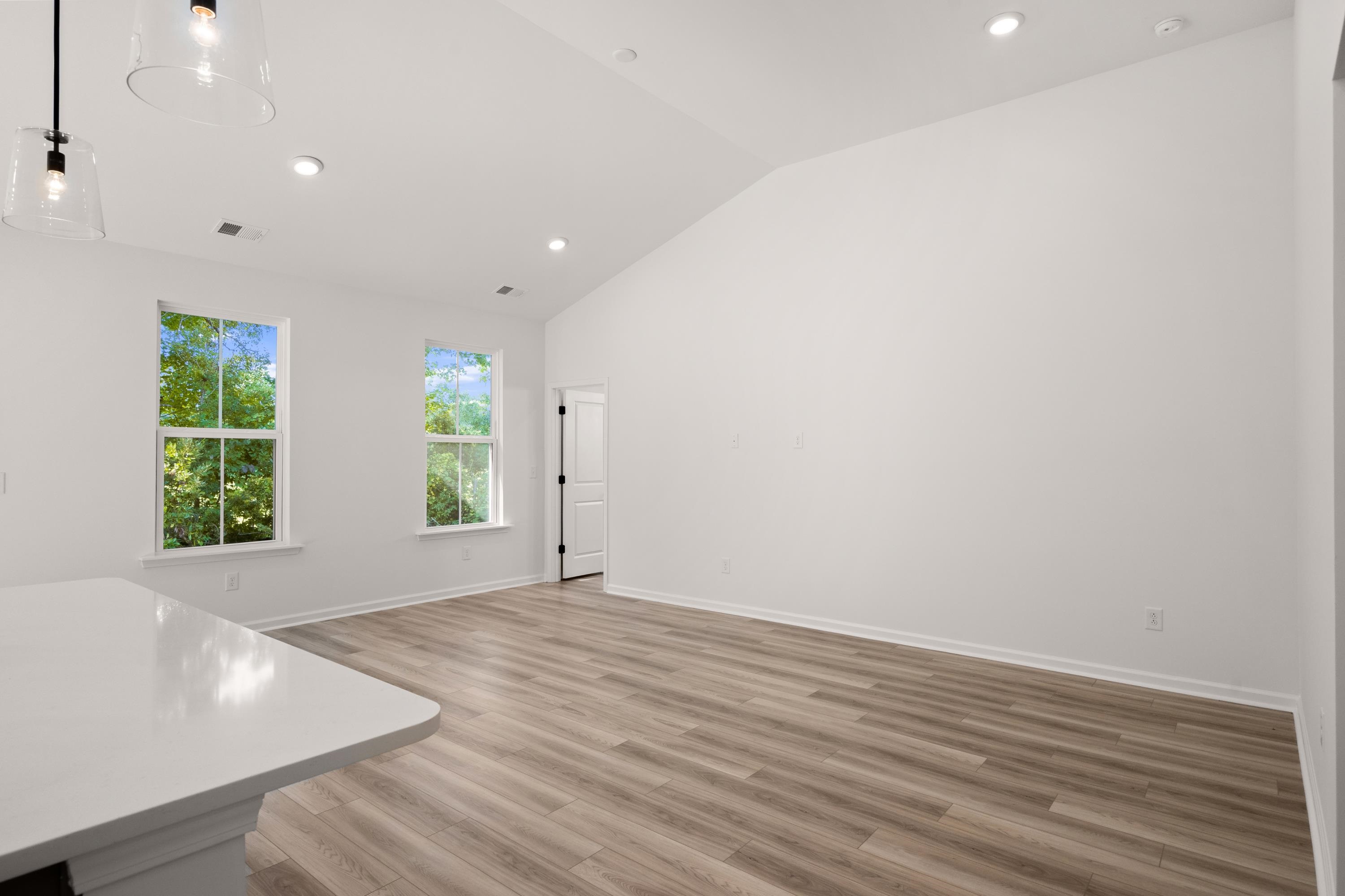 809 Sun Colony Blvd. Property Photo 11