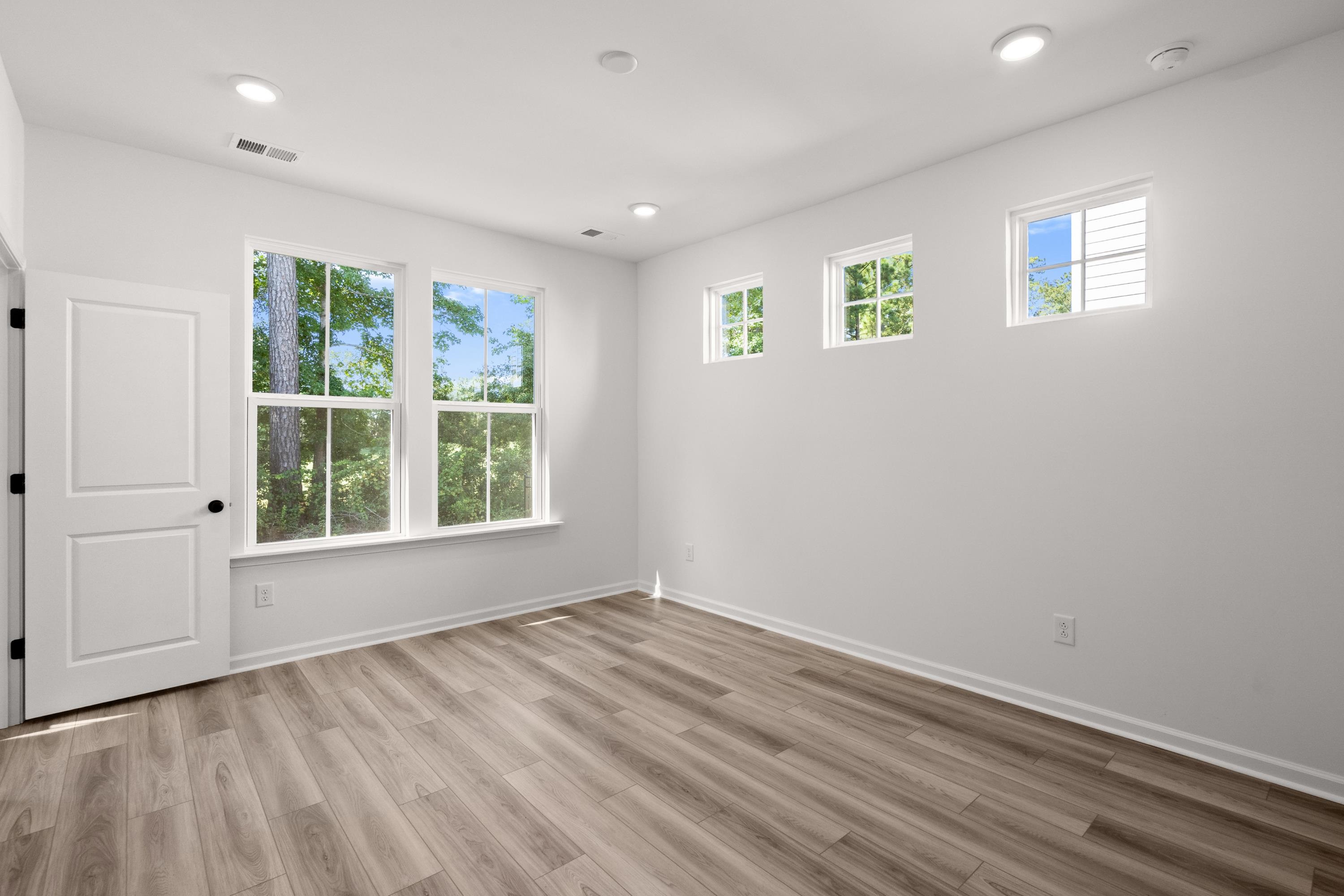 809 Sun Colony Blvd. Property Photo 21