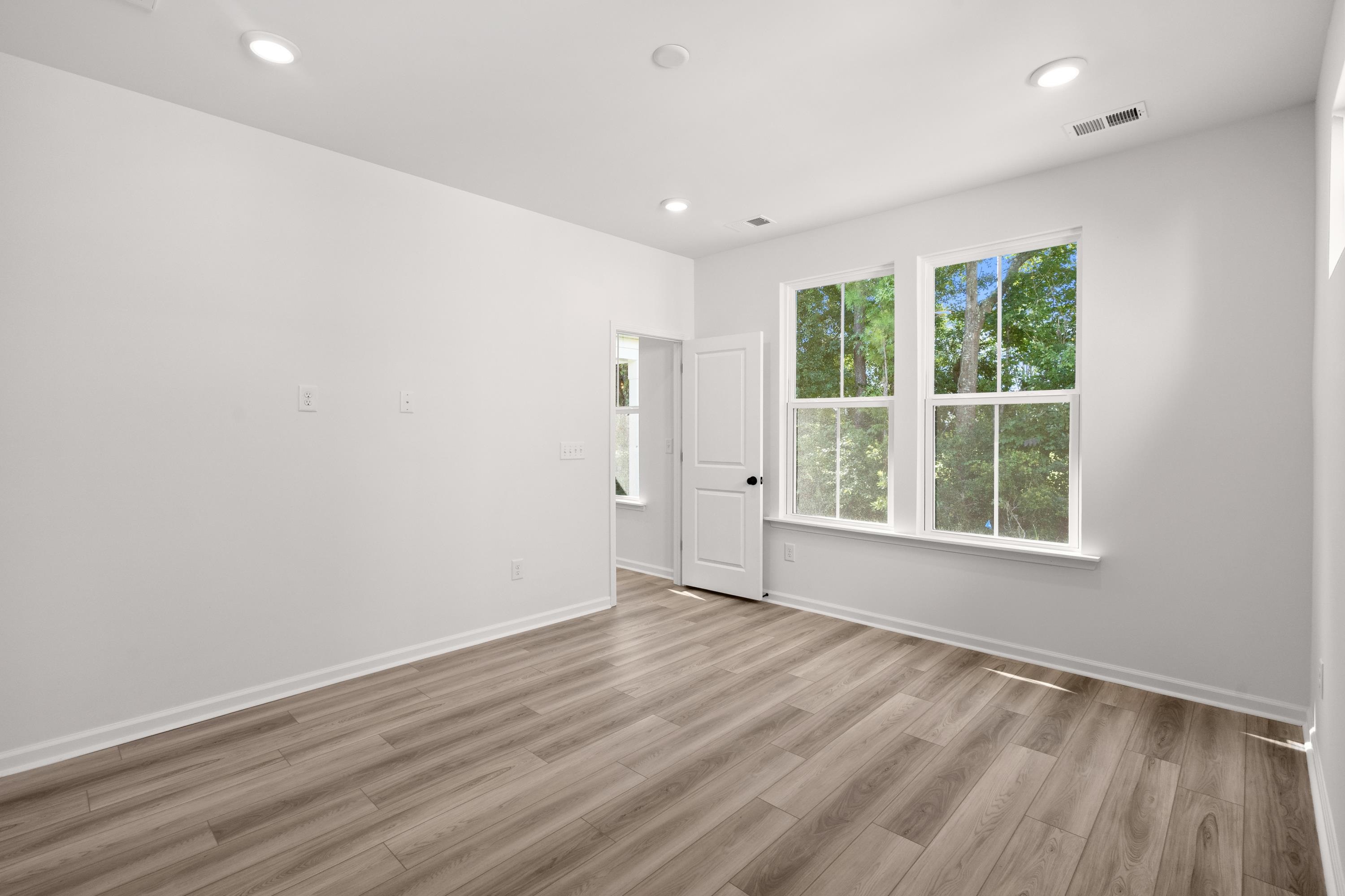 809 Sun Colony Blvd. Property Photo 22