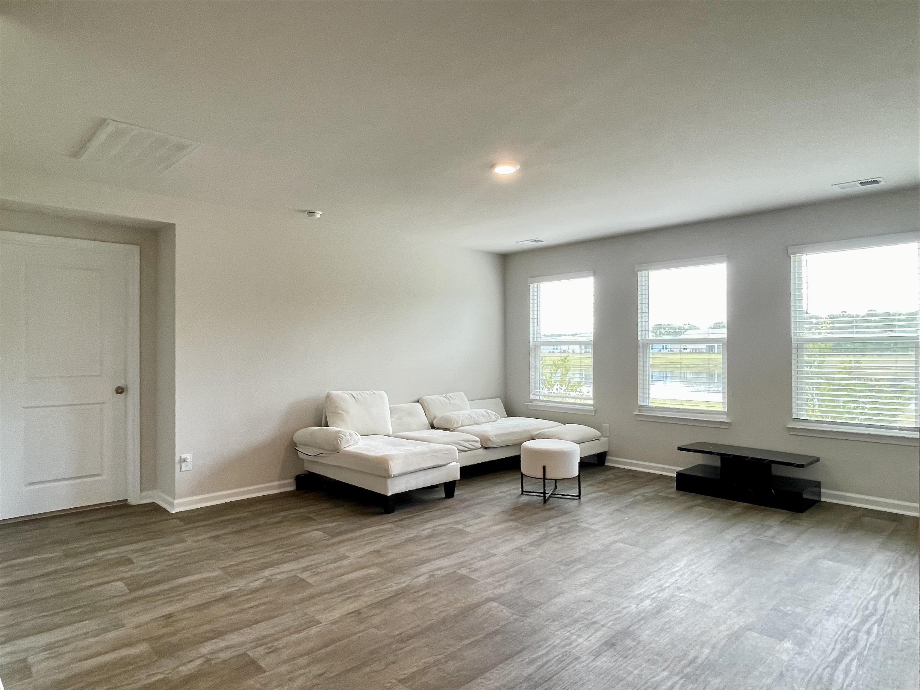 4581 E Coast Ln. Property Photo 9
