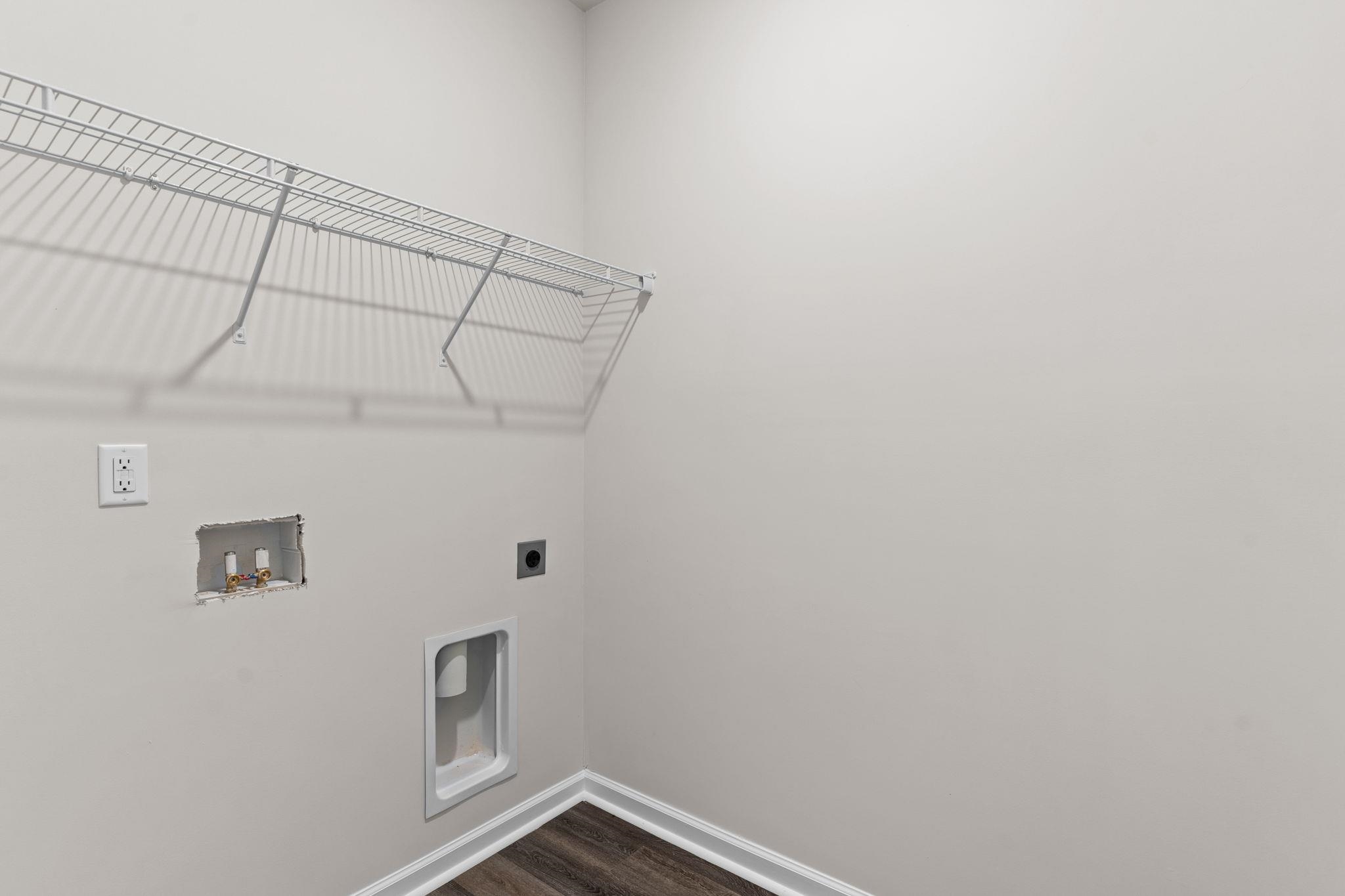 338 Ridley St Property Photo 27