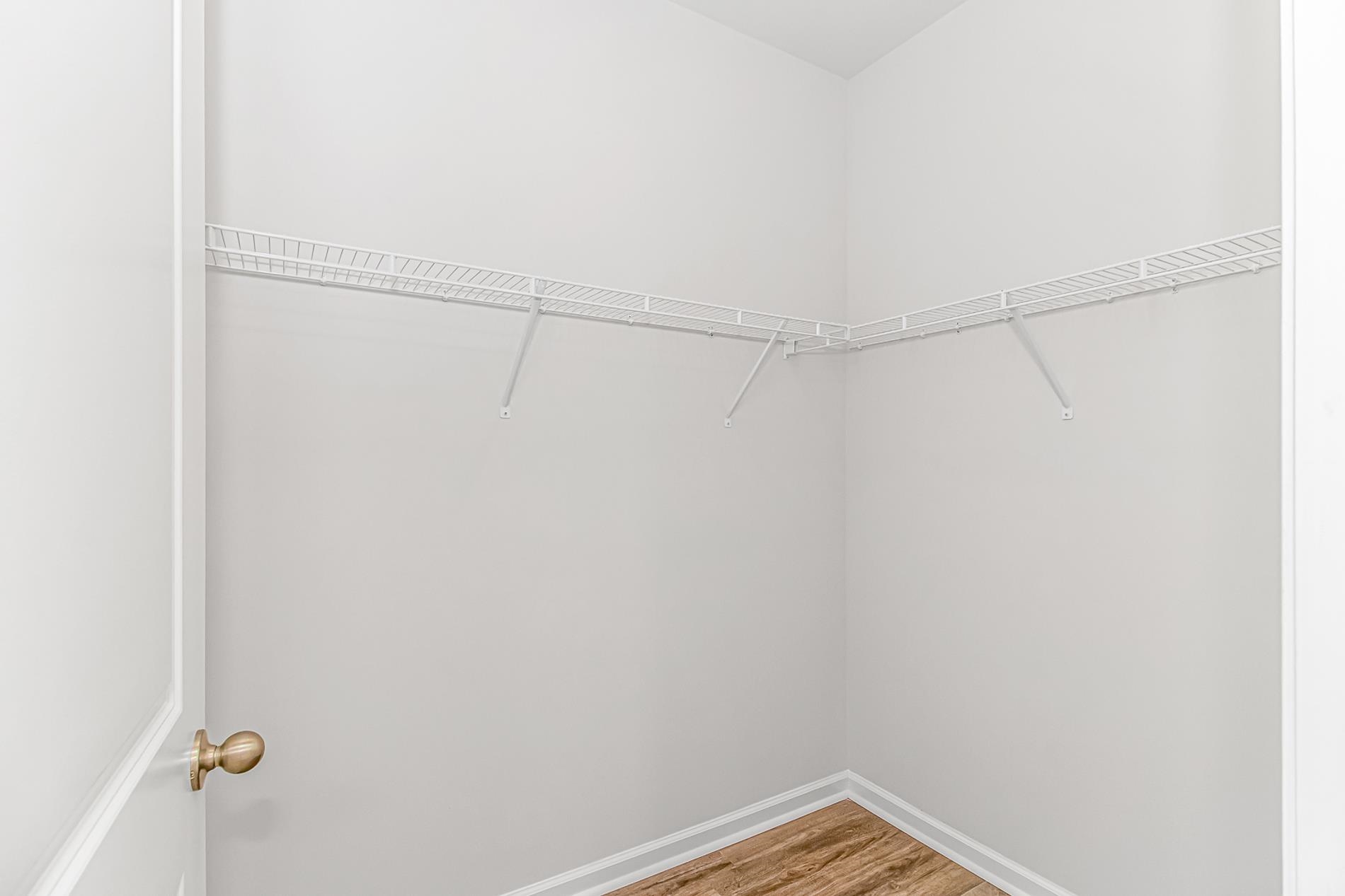 5005 Appleridge Dr. Property Photo 16