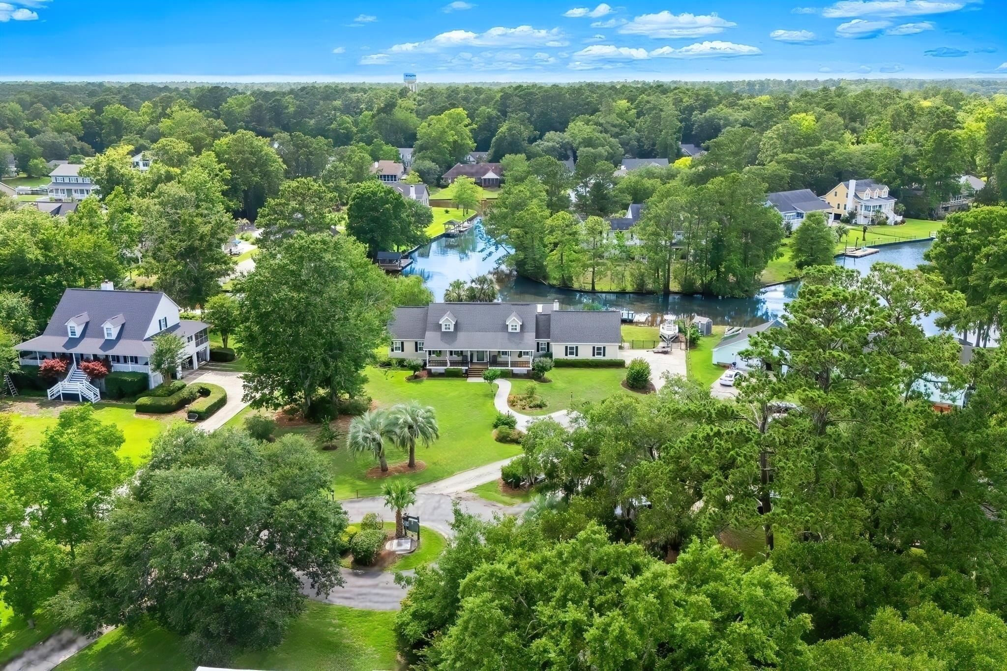 181 Live Oak Ln. Property Photo 1