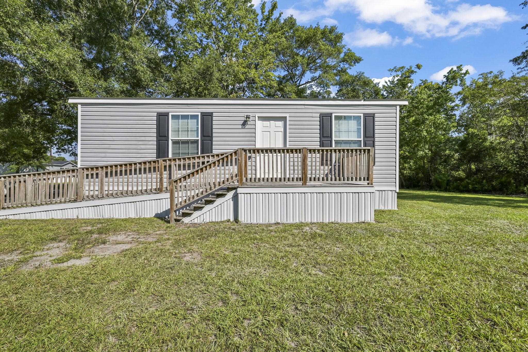 7579 Lacy Dr. Property Photo 1
