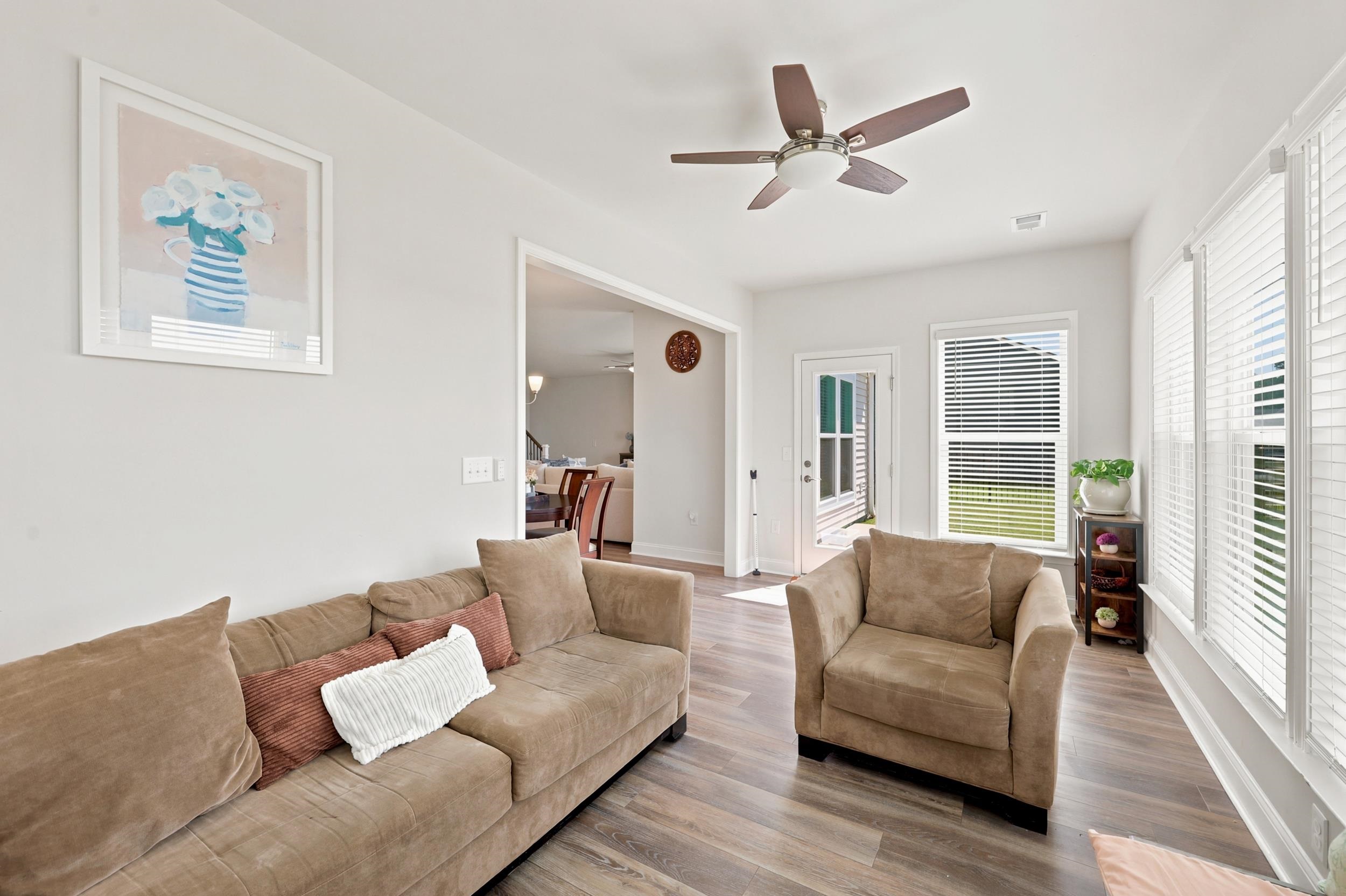 1537 Villena Dr. Property Photo 12