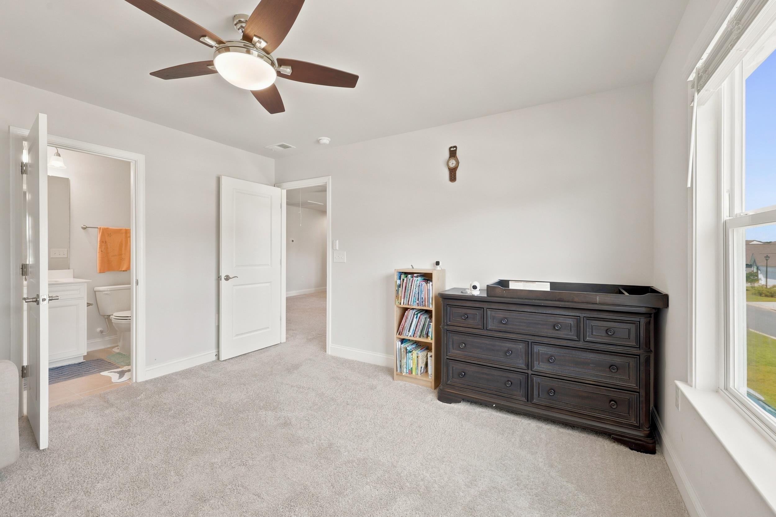 1537 Villena Dr. Property Photo 24