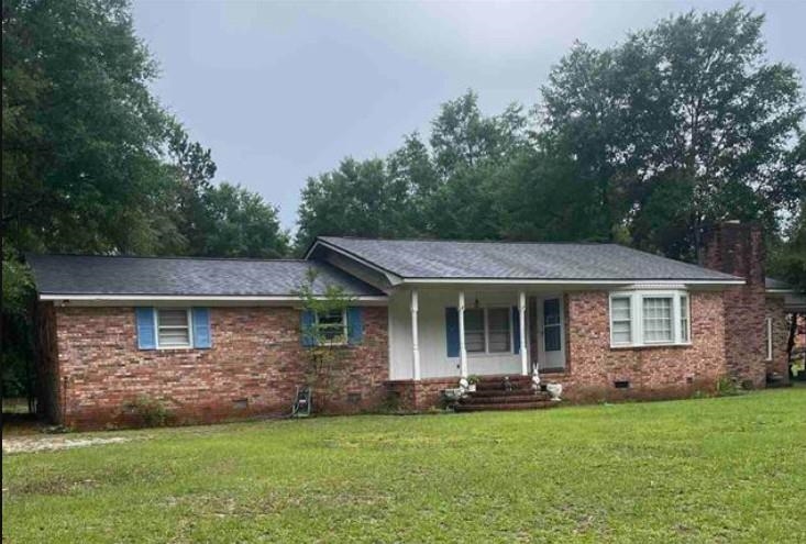 108 Swails St Property Photo 1