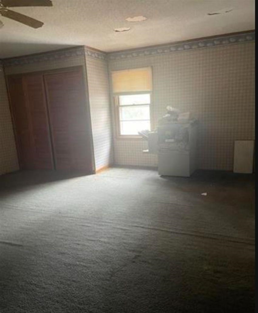 108 Swails St Property Photo 14