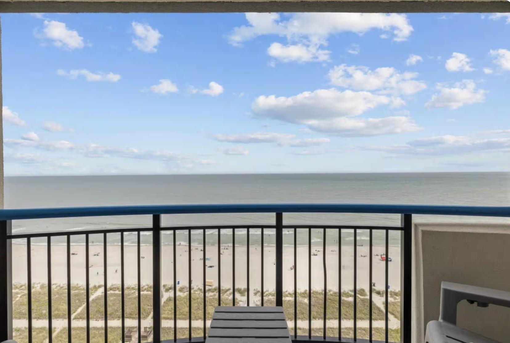 2300 N Ocean Blvd. Property Photo 2