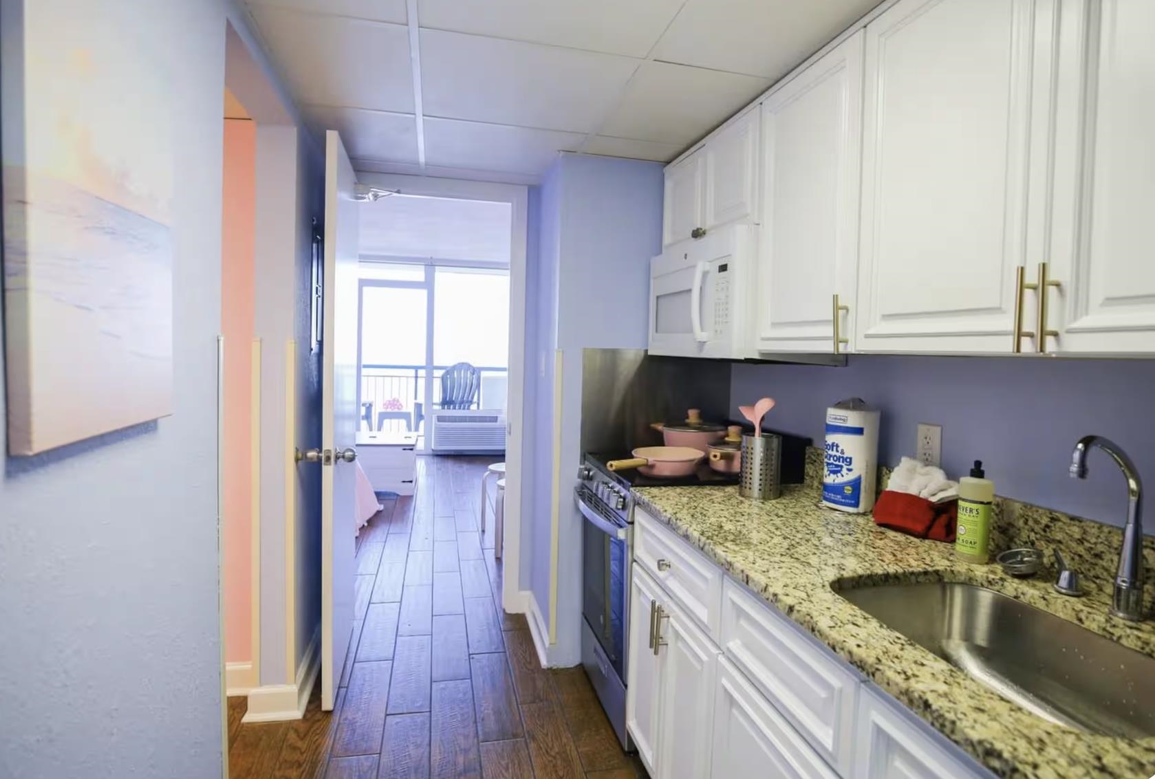 2300 N Ocean Blvd. Property Photo 15