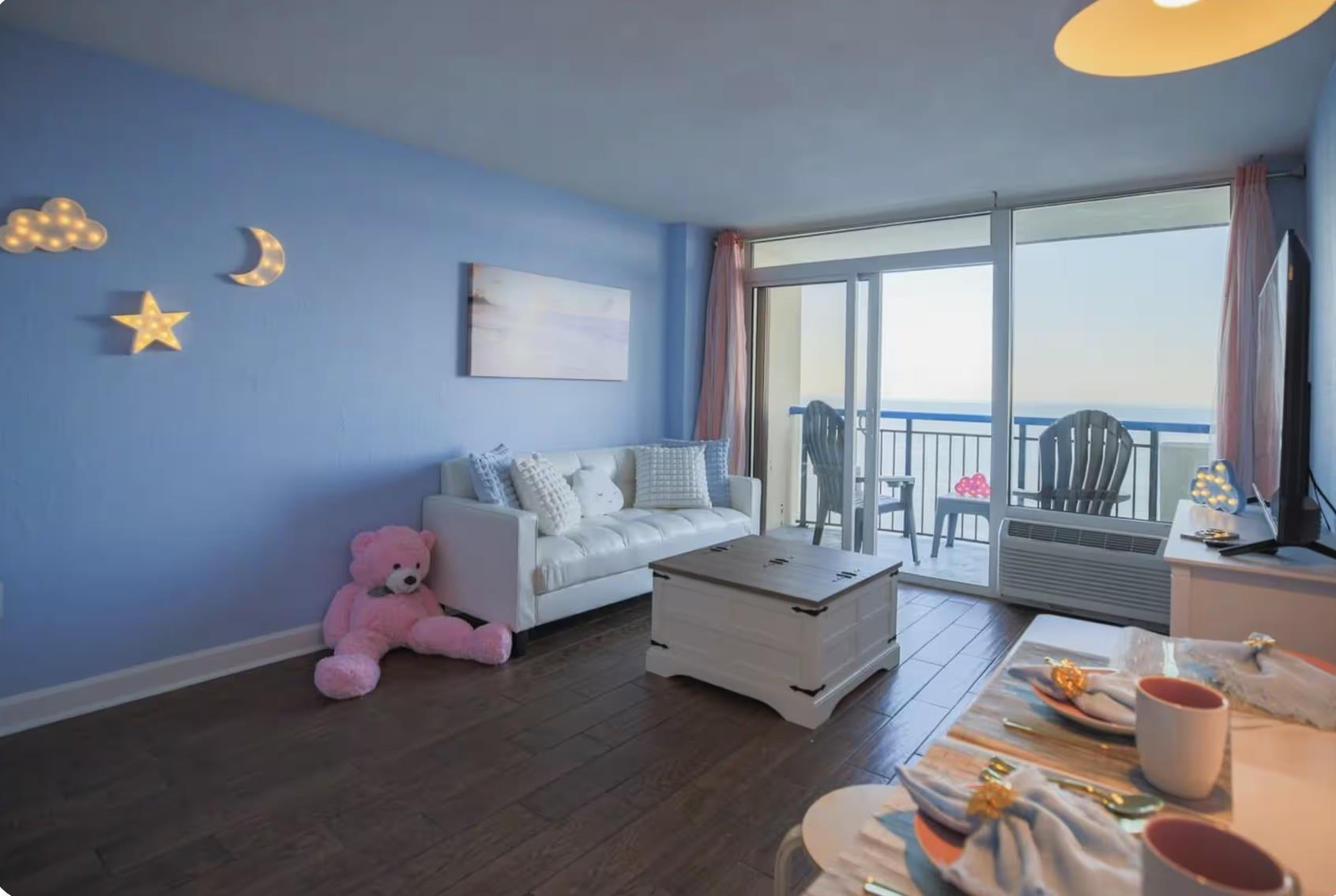 2300 N Ocean Blvd. Property Photo 17