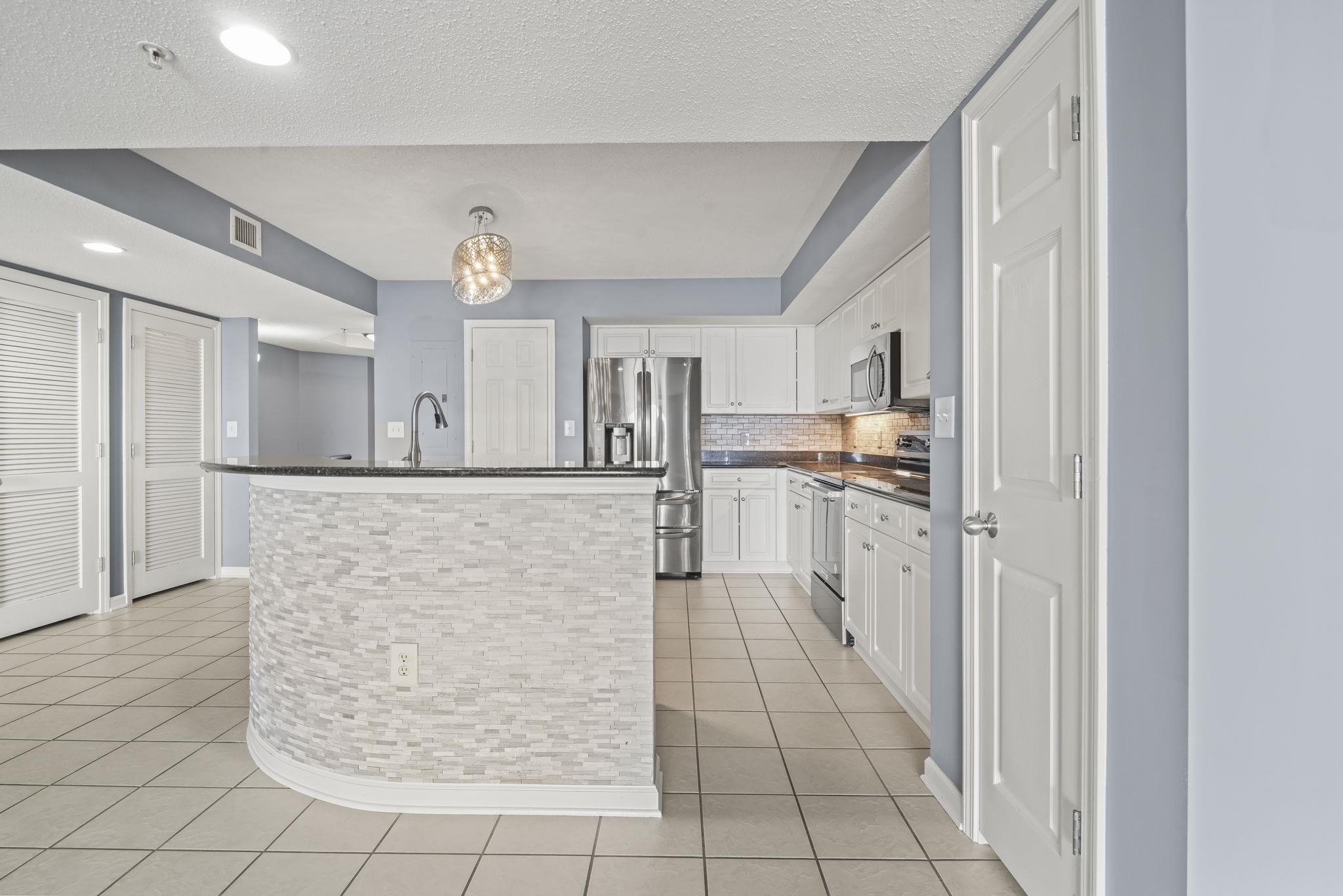 2151 Bridge View Ct. Property Photo 7