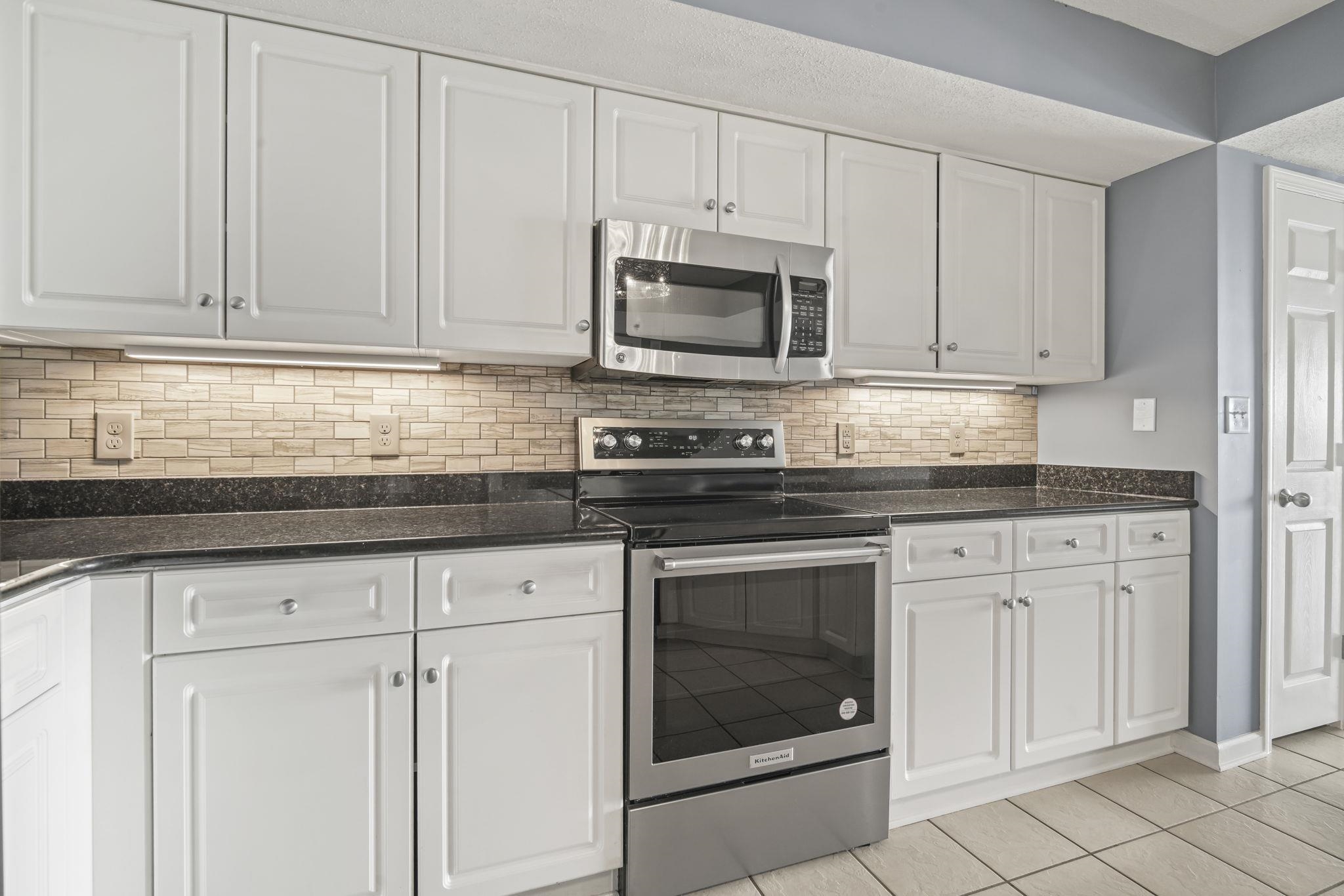 2151 Bridge View Ct. Property Photo 10