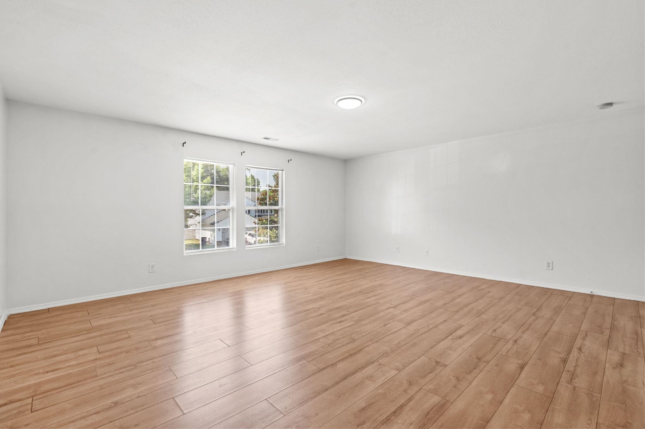 729 Dragon Fly Dr. Property Photo 19