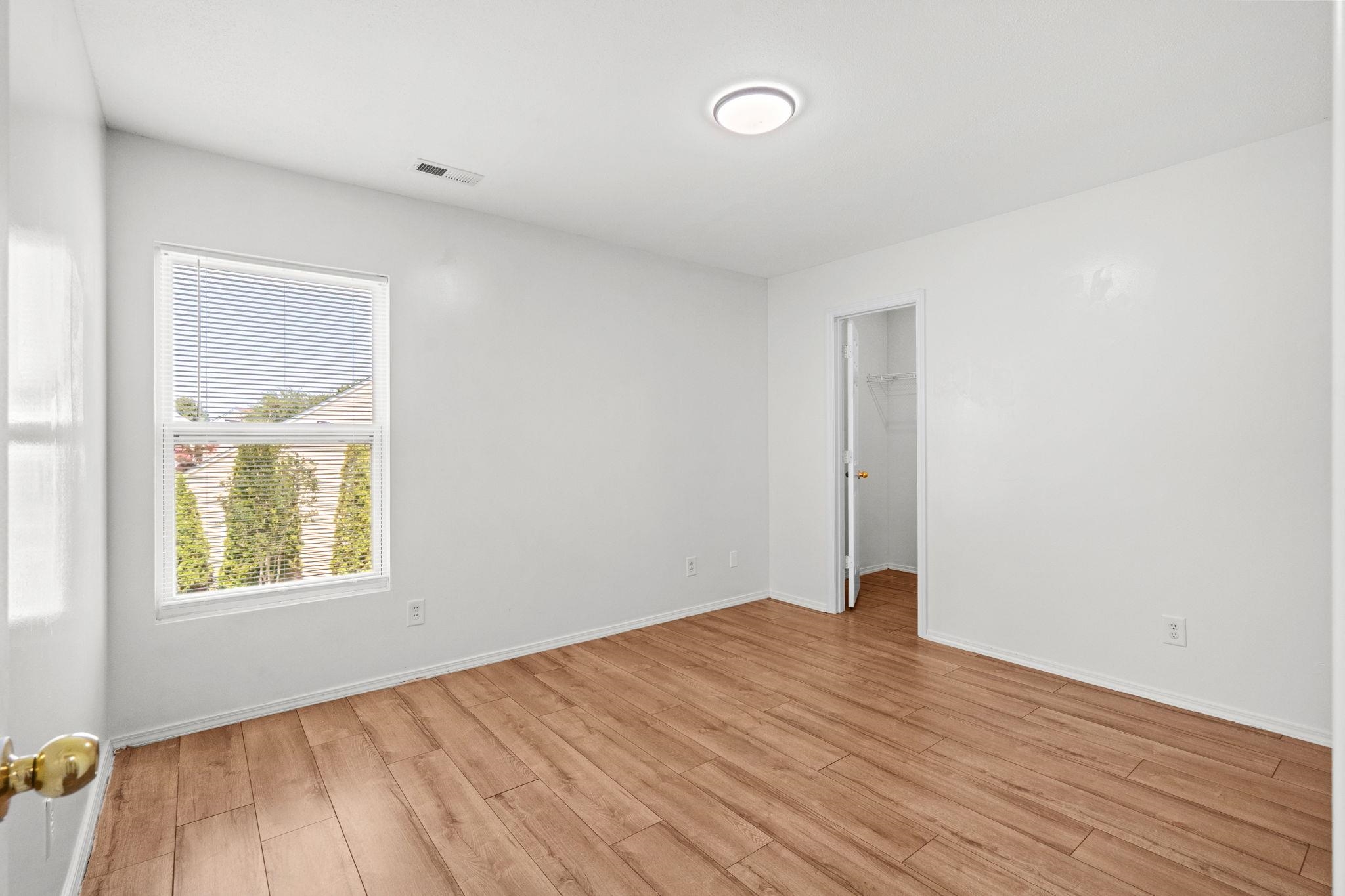 729 Dragon Fly Dr. Property Photo 33