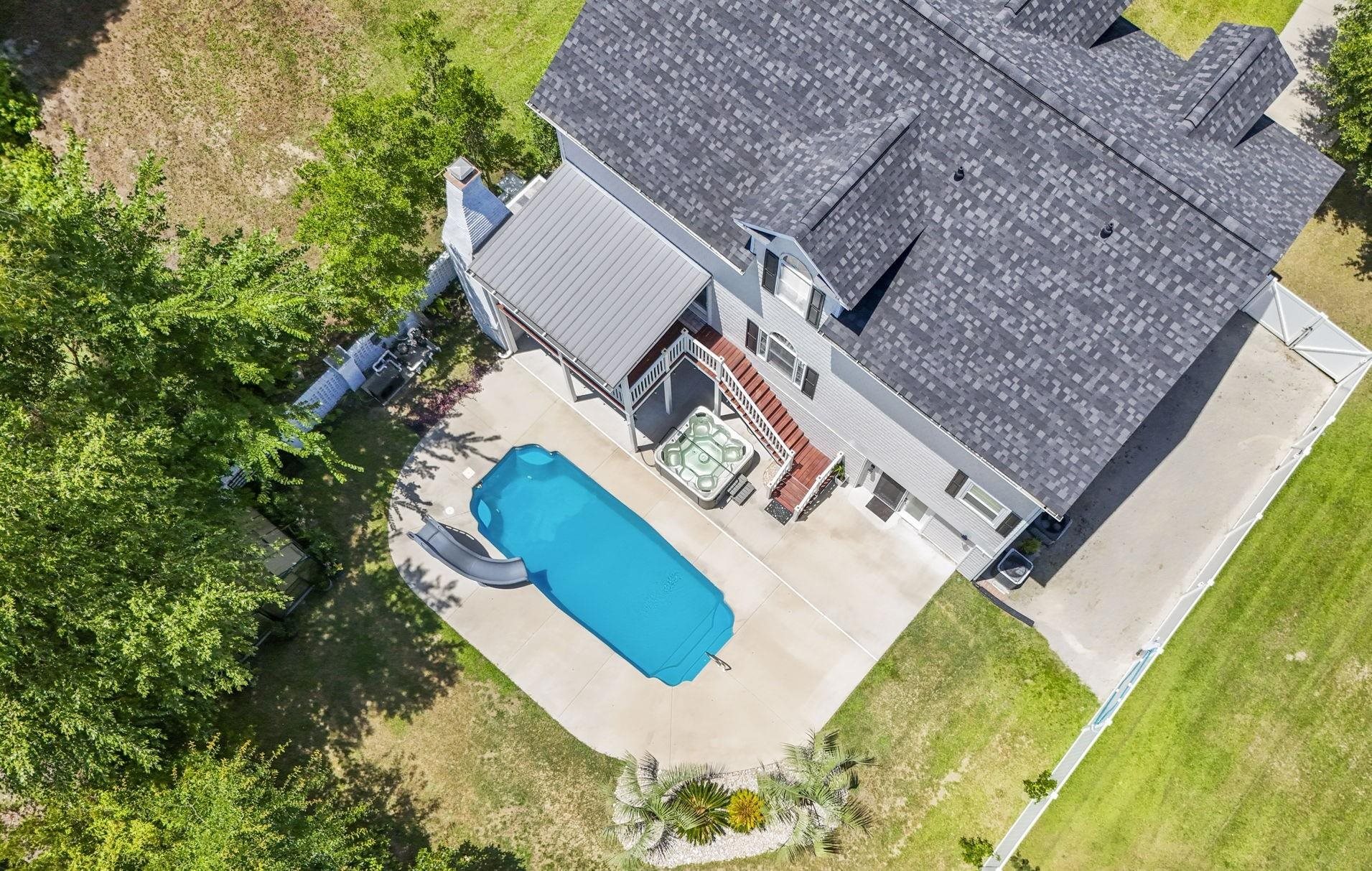 1322 Hidden Harbor Rd. Property Photo 4