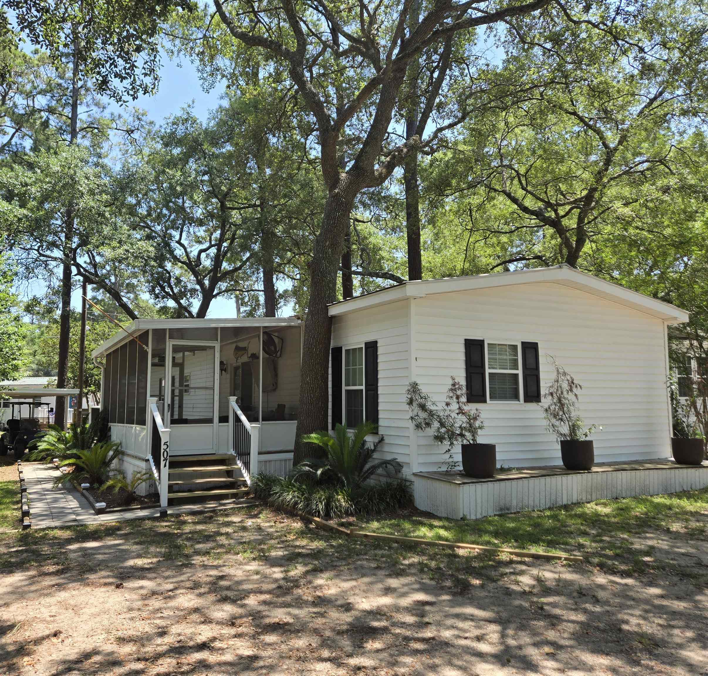 507 Club House Rd. Property Photo 1