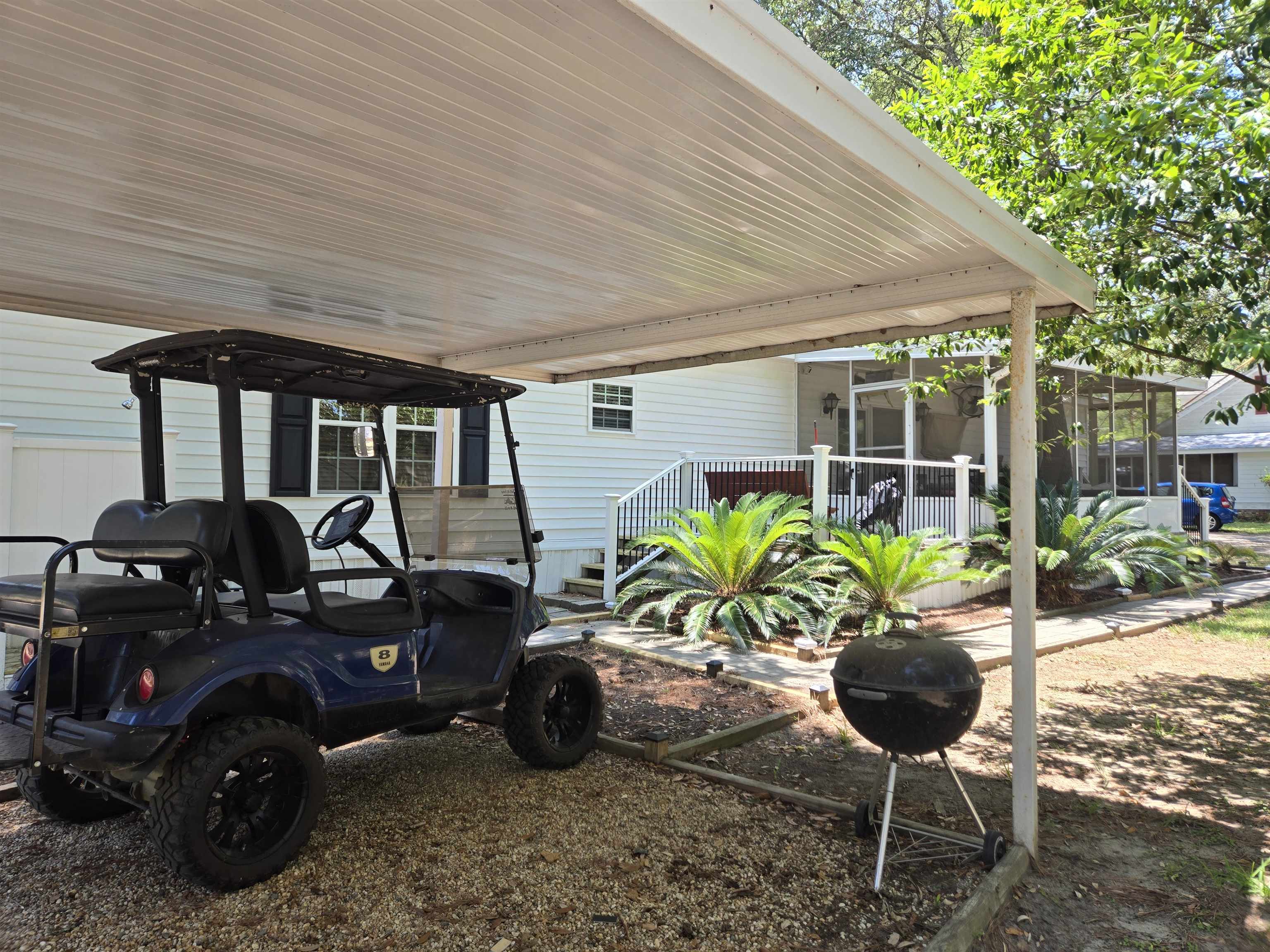 507 Club House Rd. Property Photo 6
