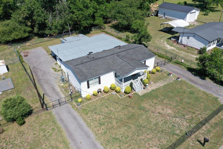 2109 N Church St. Property Photo 6