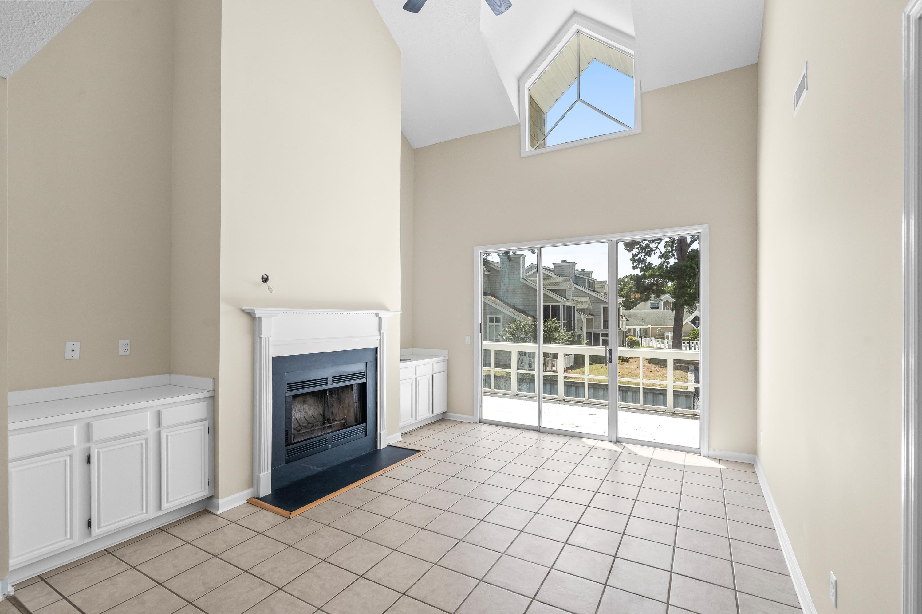 3827 Masters Ct. Property Photo 7