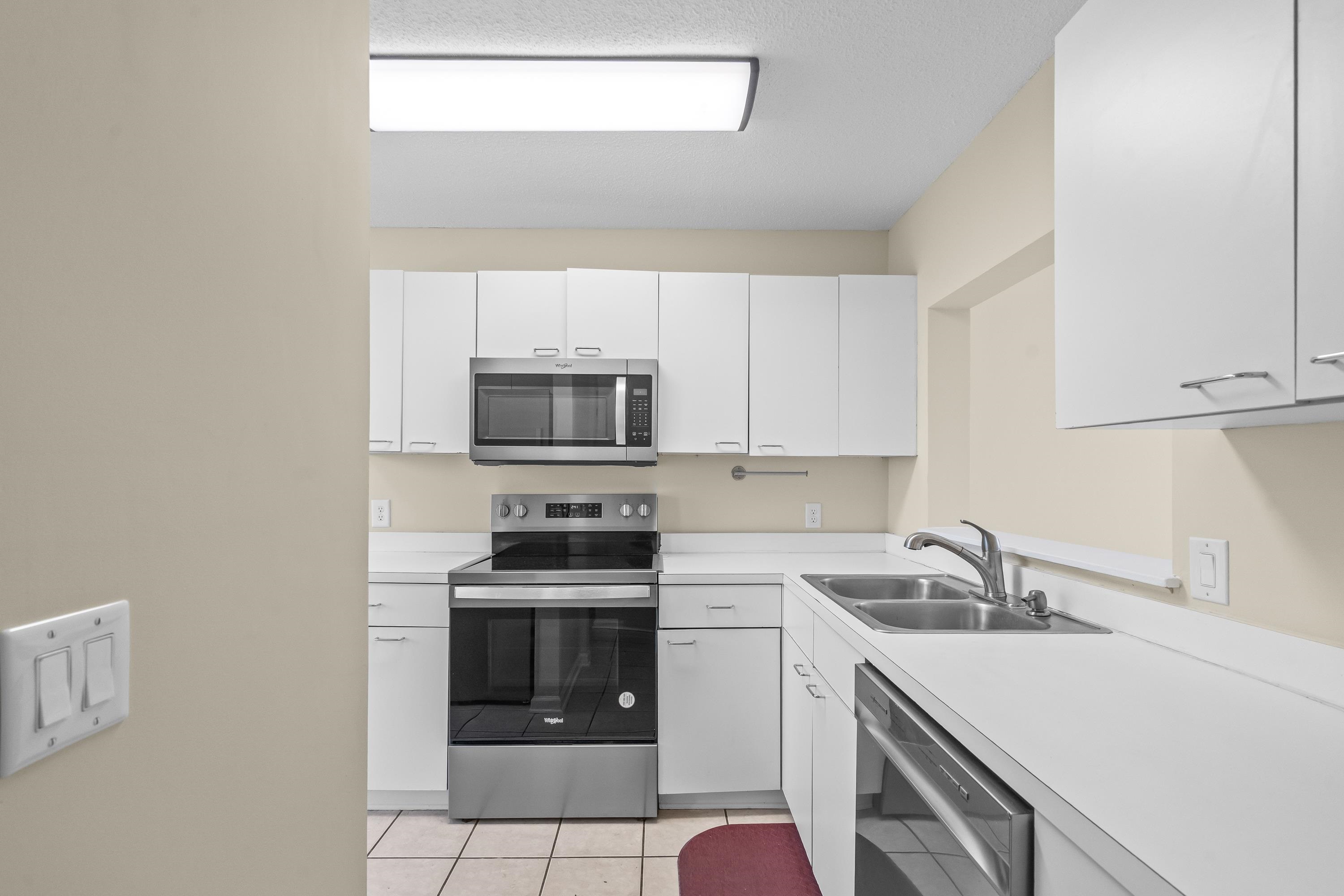 3827 Masters Ct. Property Photo 12