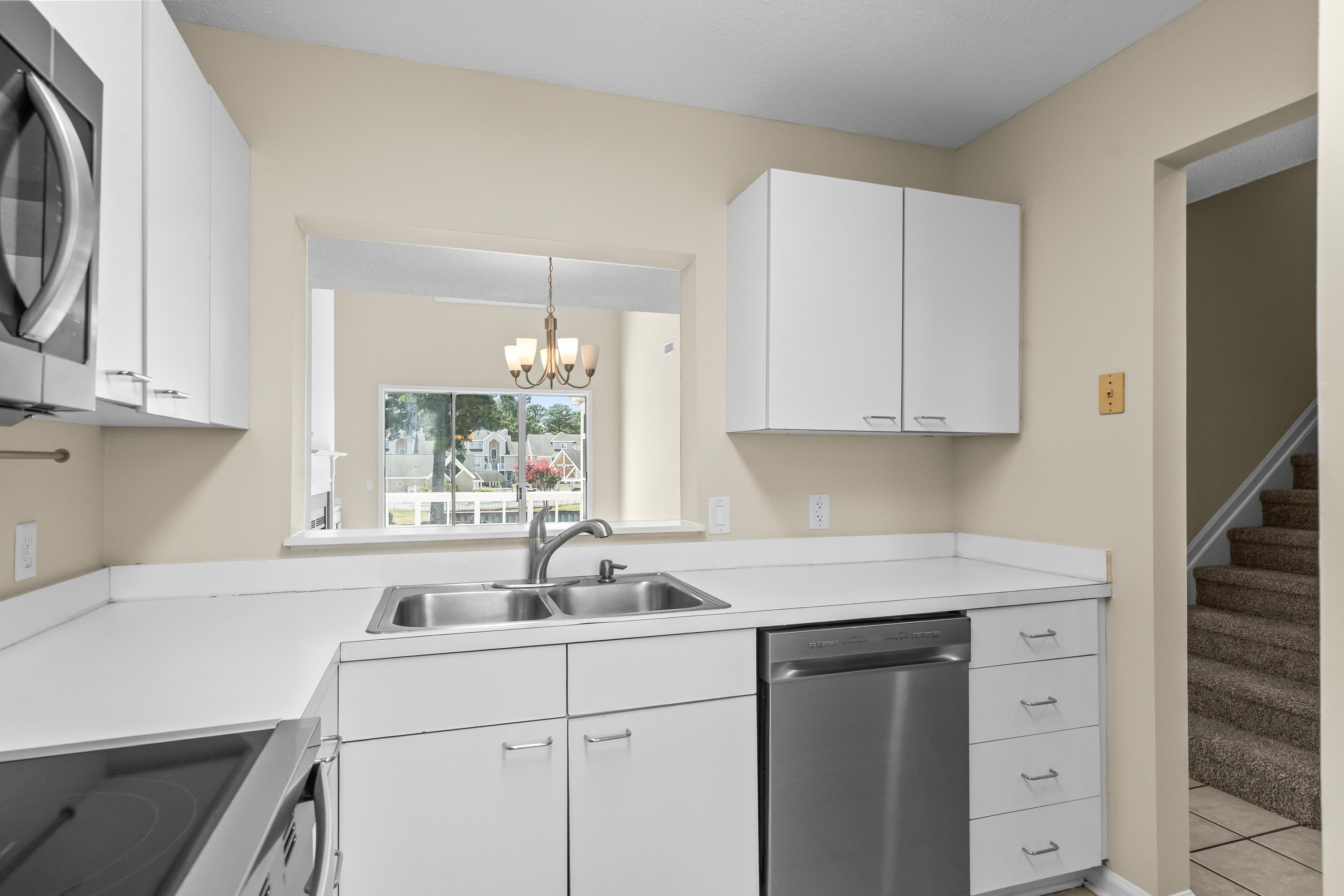 3827 Masters Ct. Property Photo 16