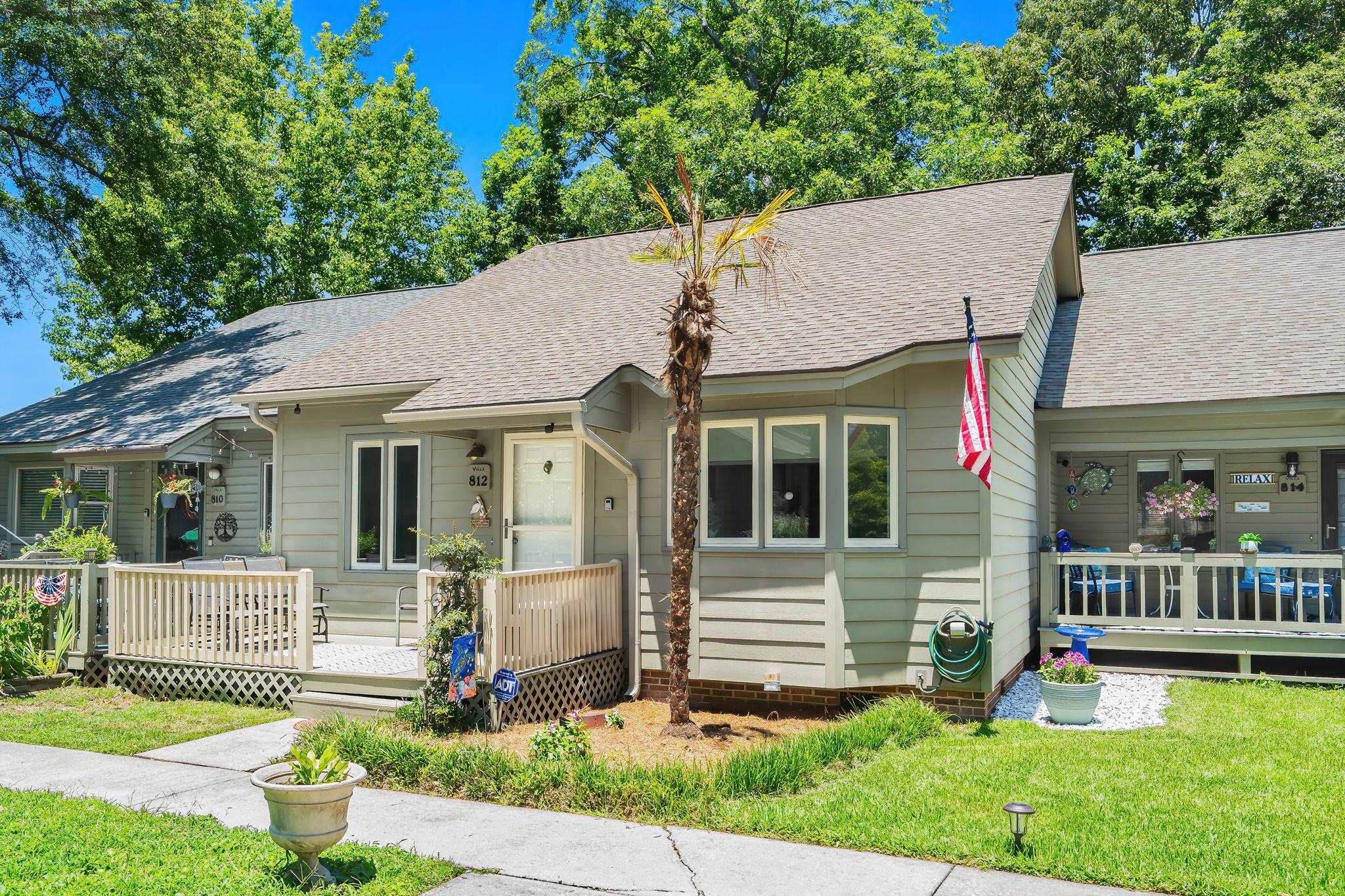 812 Villas Ct. Property Photo 4