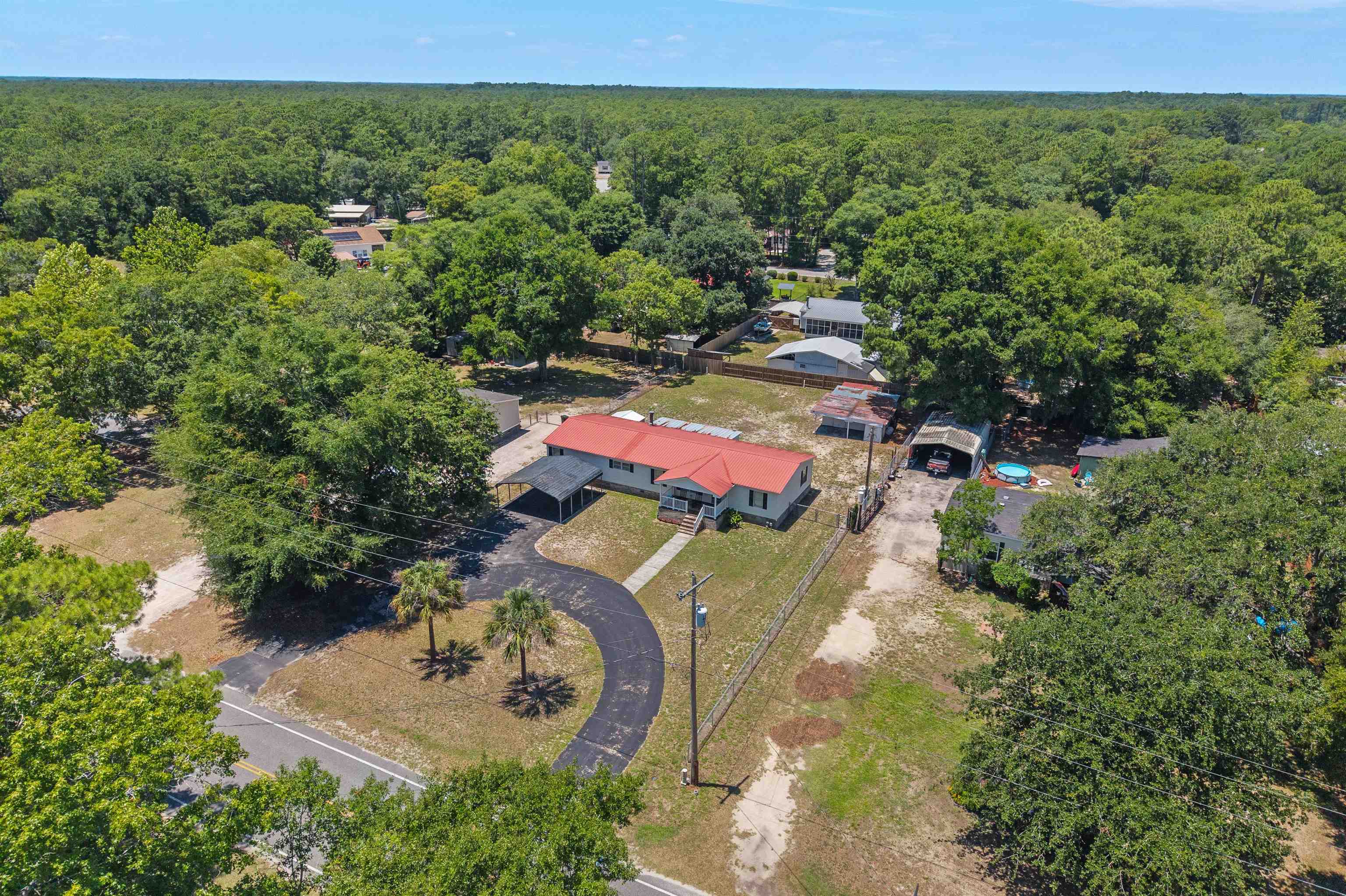 5074 Wesley Rd. Property Photo 2