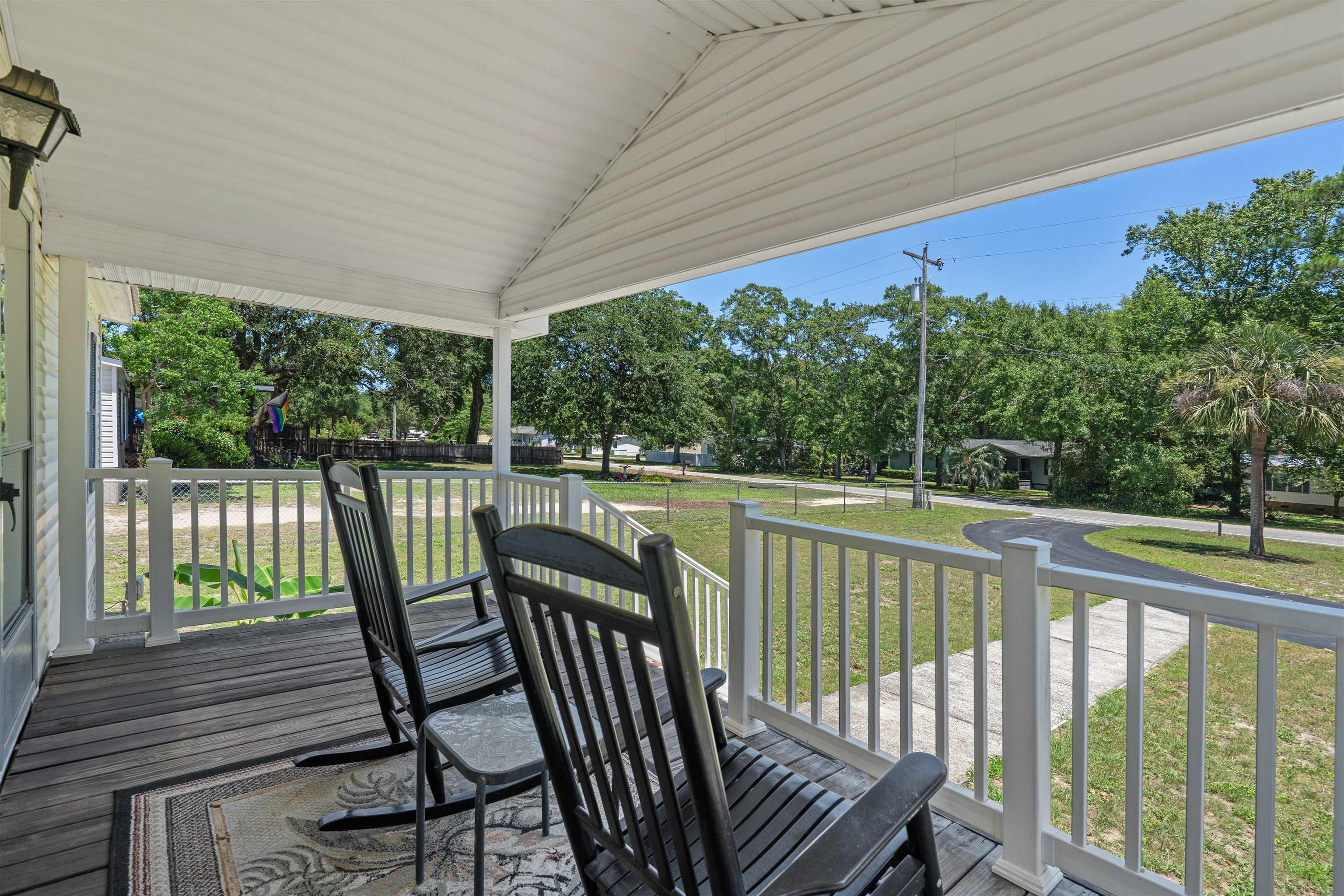 5074 Wesley Rd. Property Photo 8