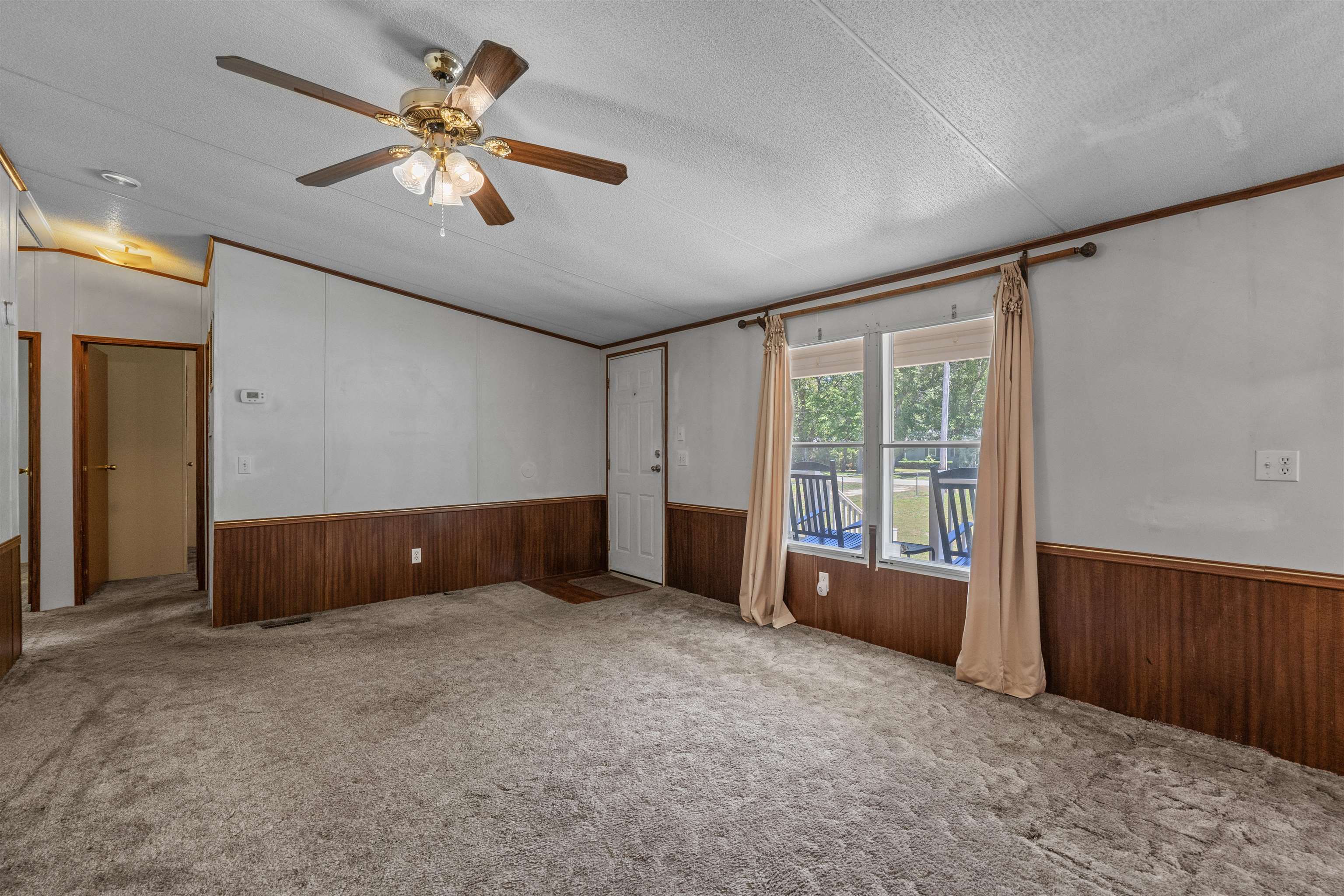 5074 Wesley Rd. Property Photo 14