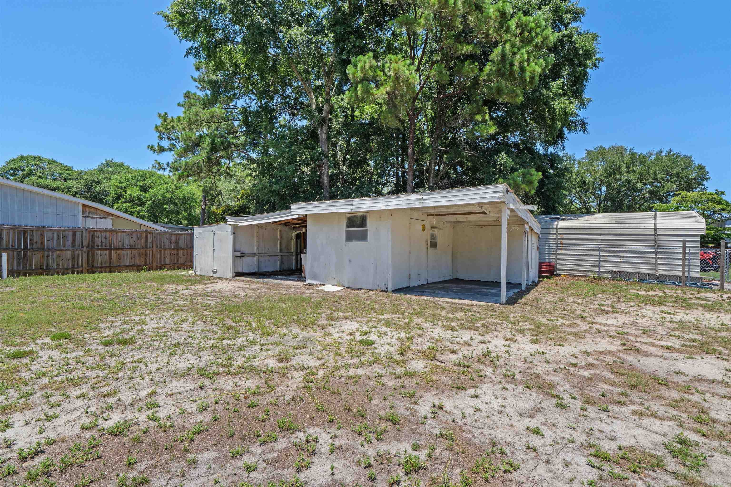 5074 Wesley Rd. Property Photo 27