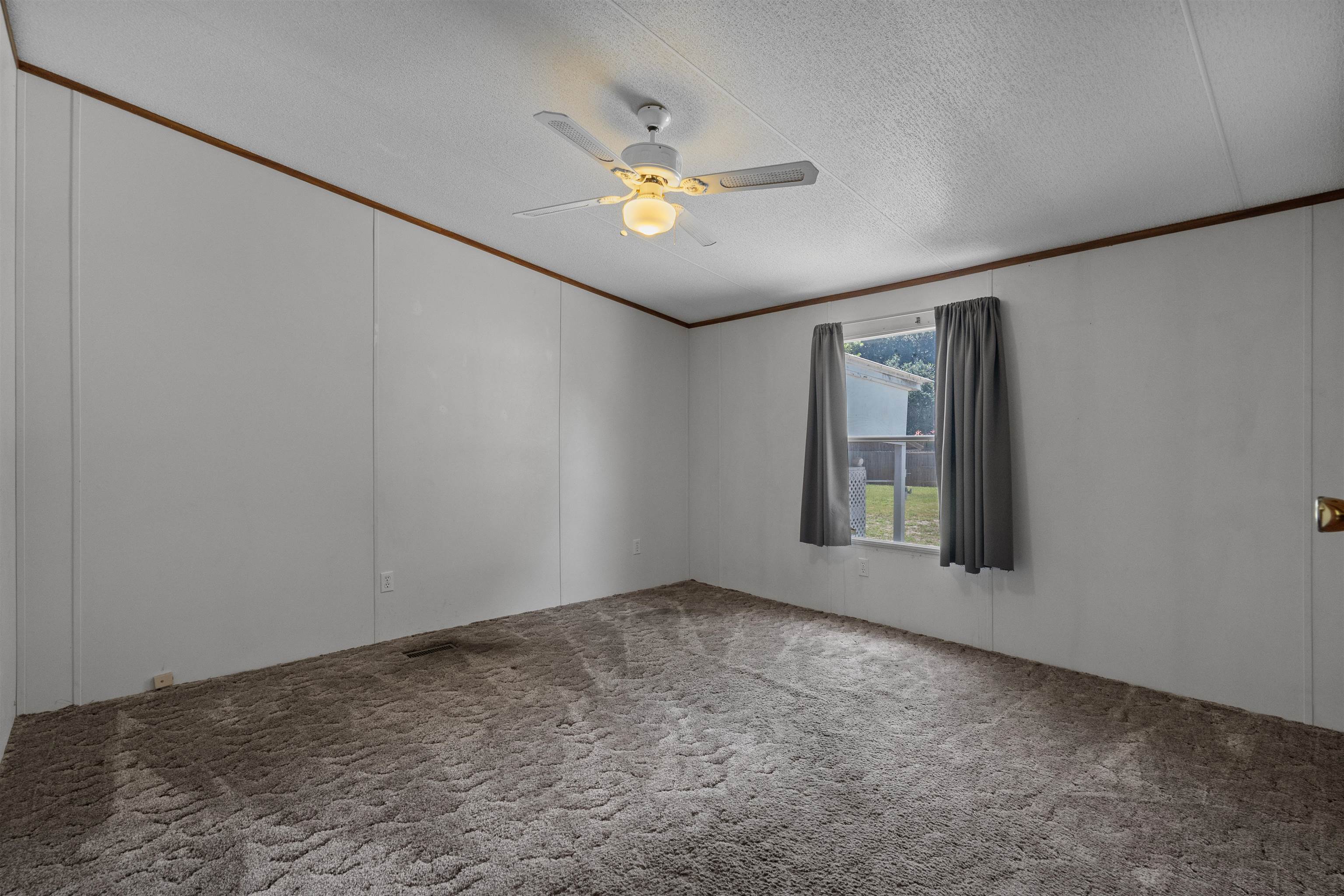 5074 Wesley Rd. Property Photo 37
